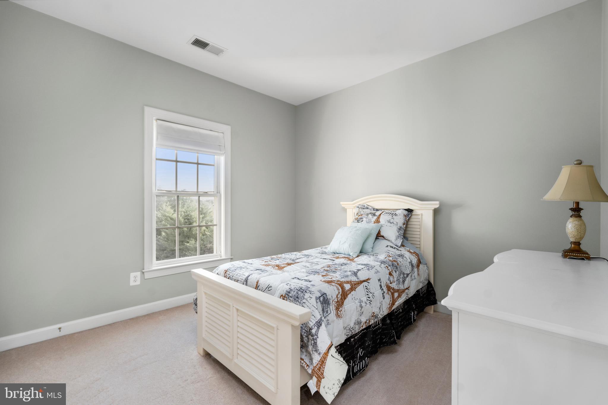 WESTVIEW ESTATES - Residential