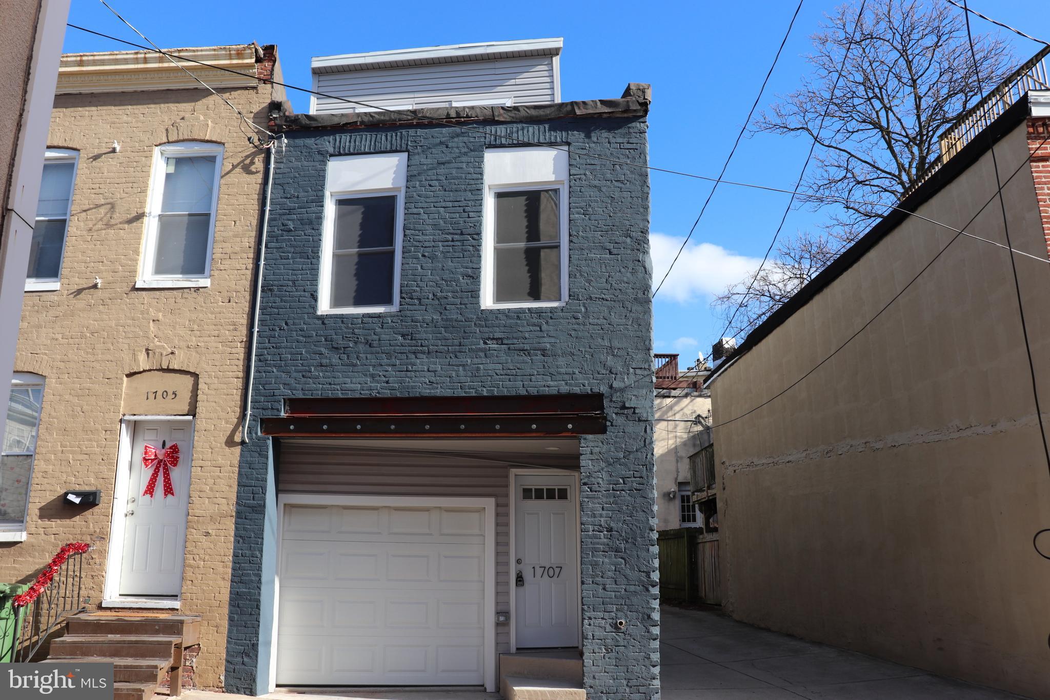 1707 MARSHALL STREET