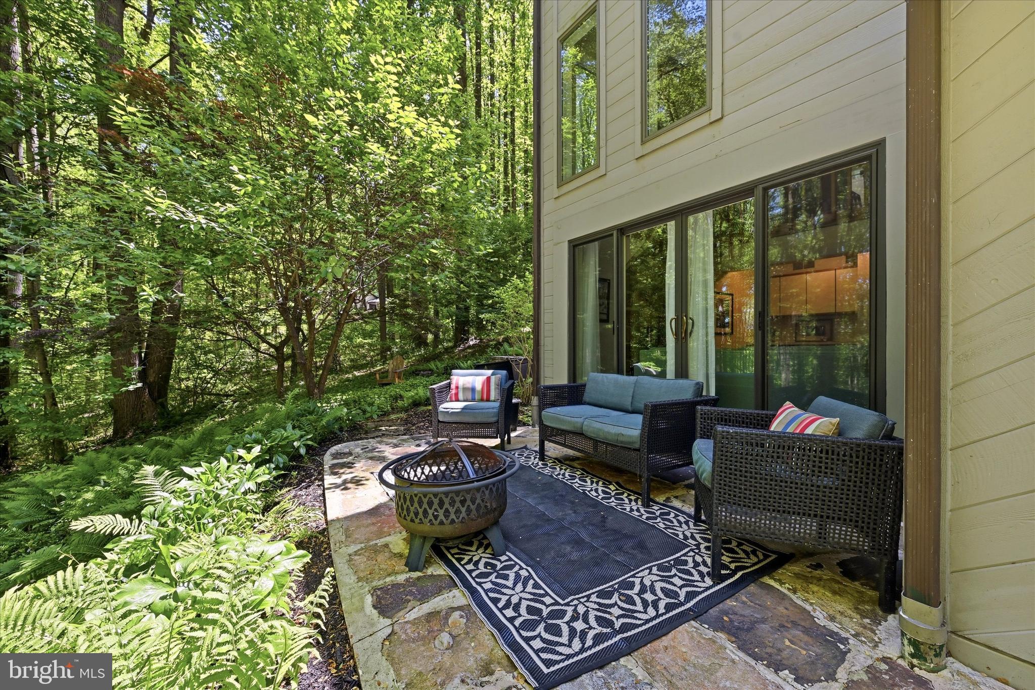 5 CHADDWYCK LANE