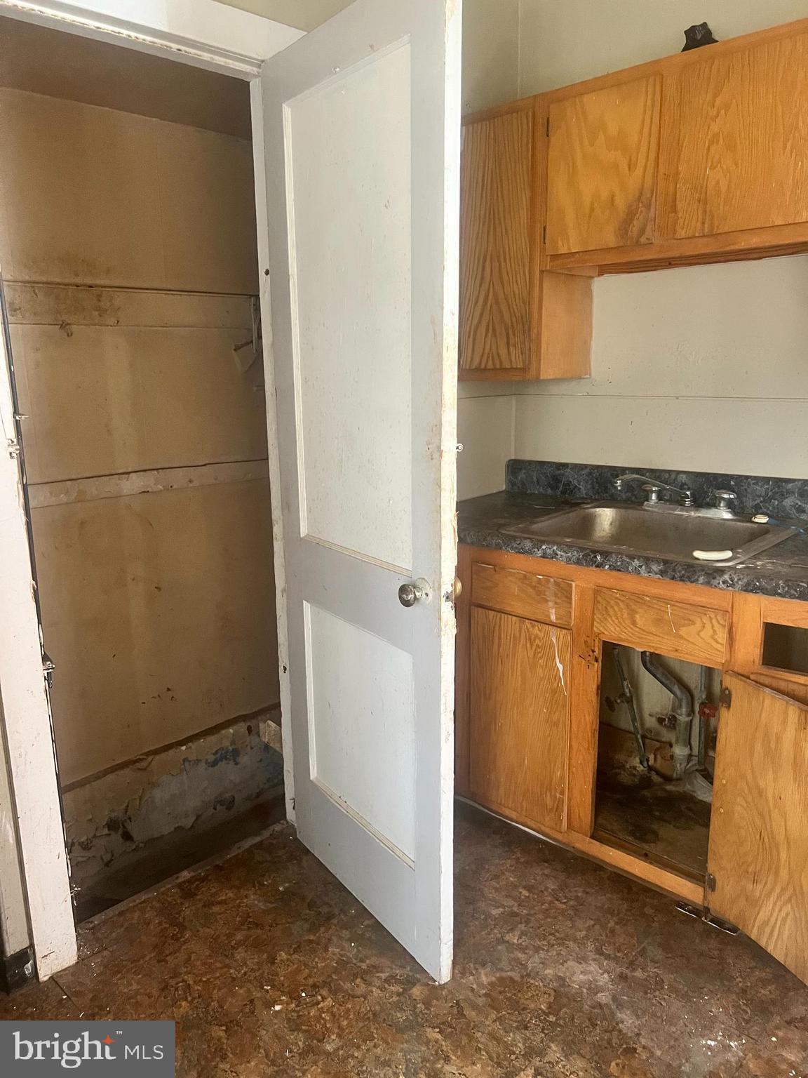 GERMANTOWN - Residential