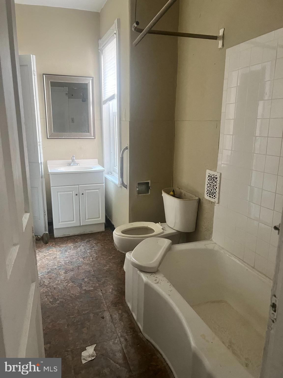 GERMANTOWN - Residential