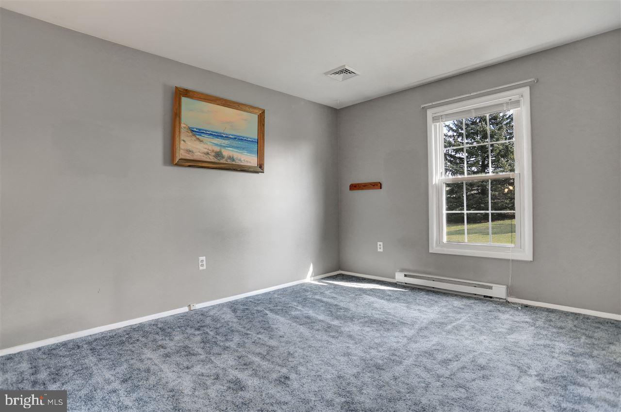 ADAMSVILLE - Residential