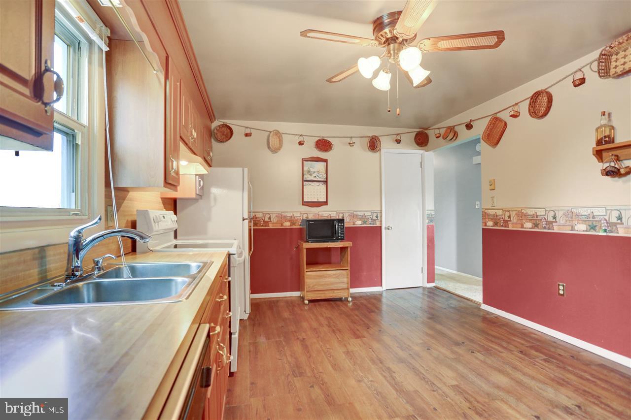 ADAMSVILLE - Residential