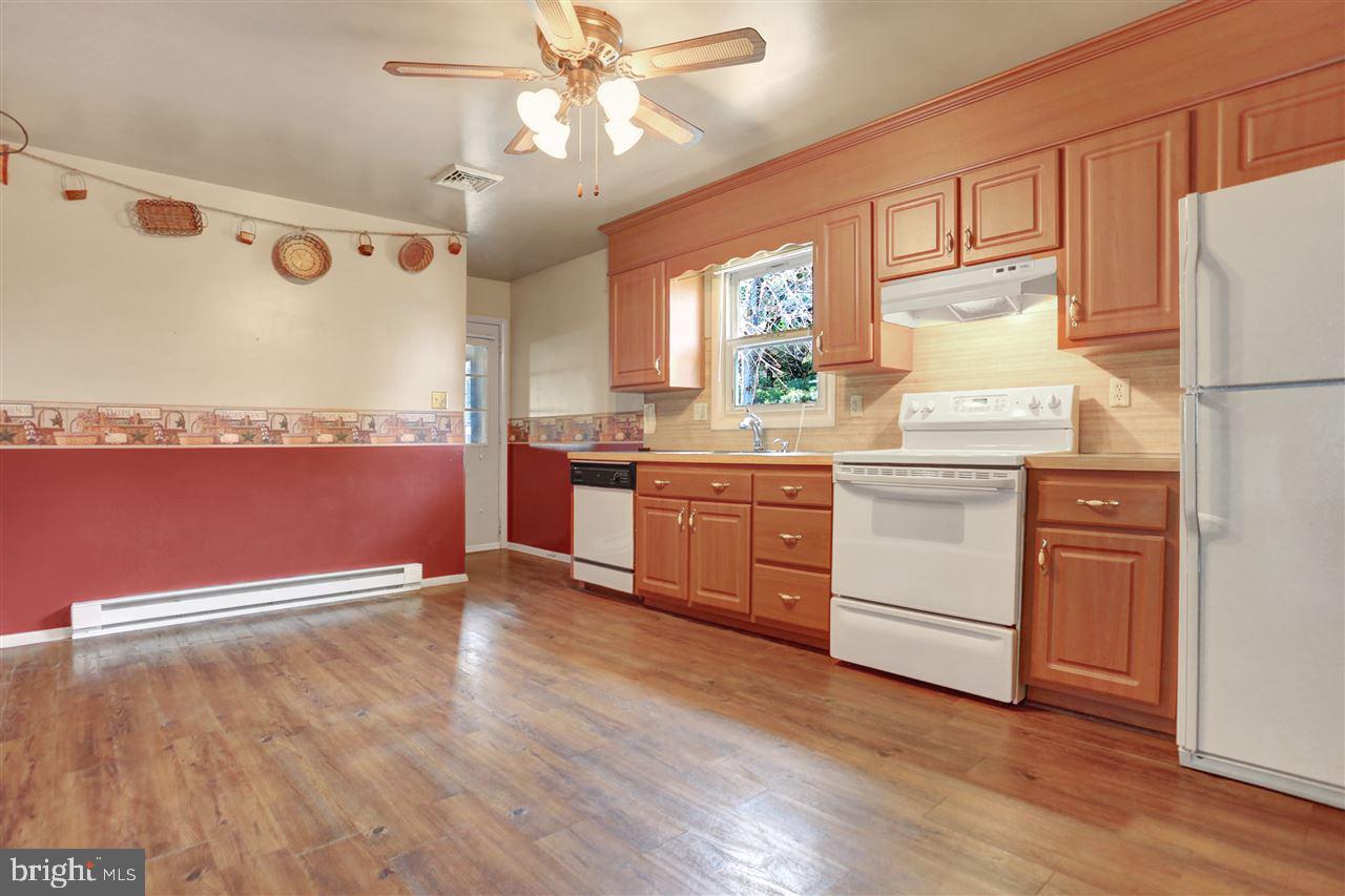 ADAMSVILLE - Residential