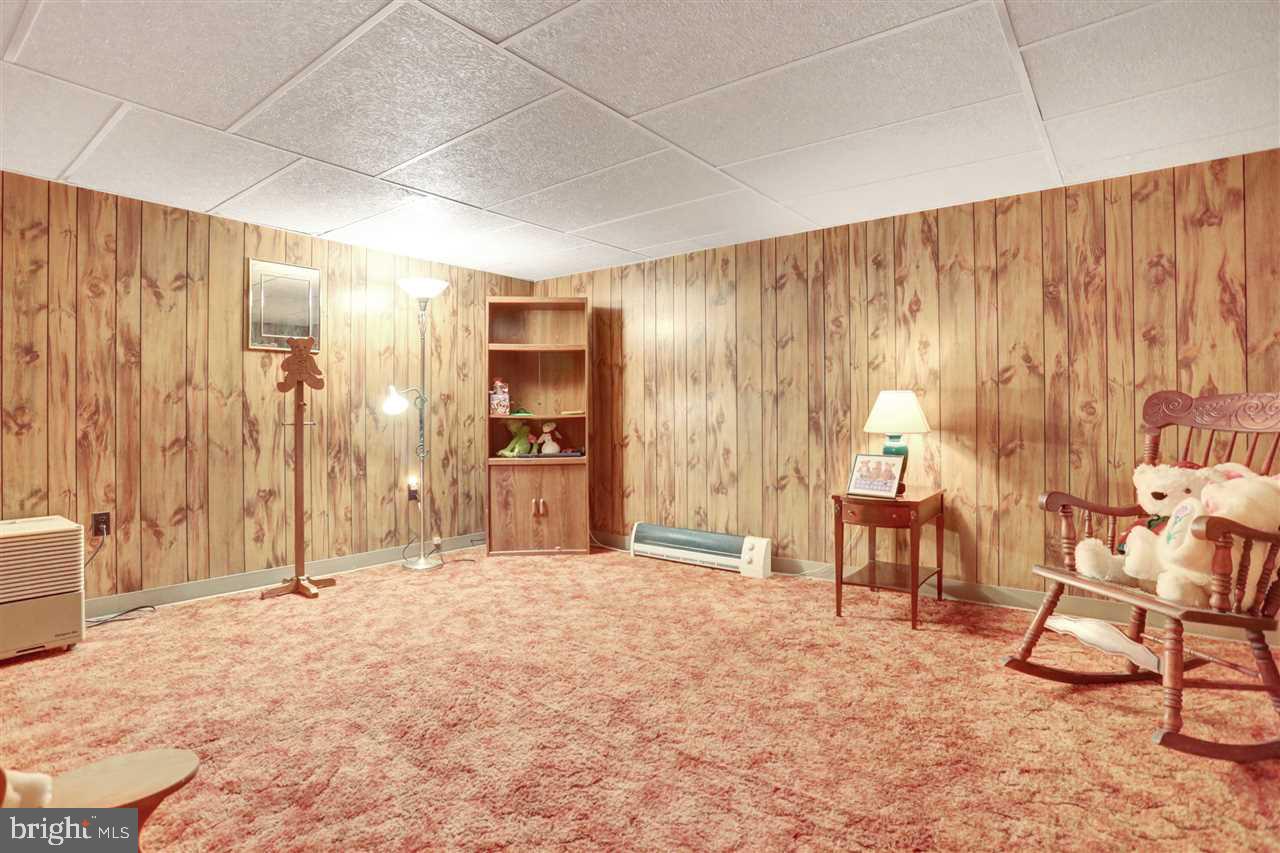 ADAMSVILLE - Residential