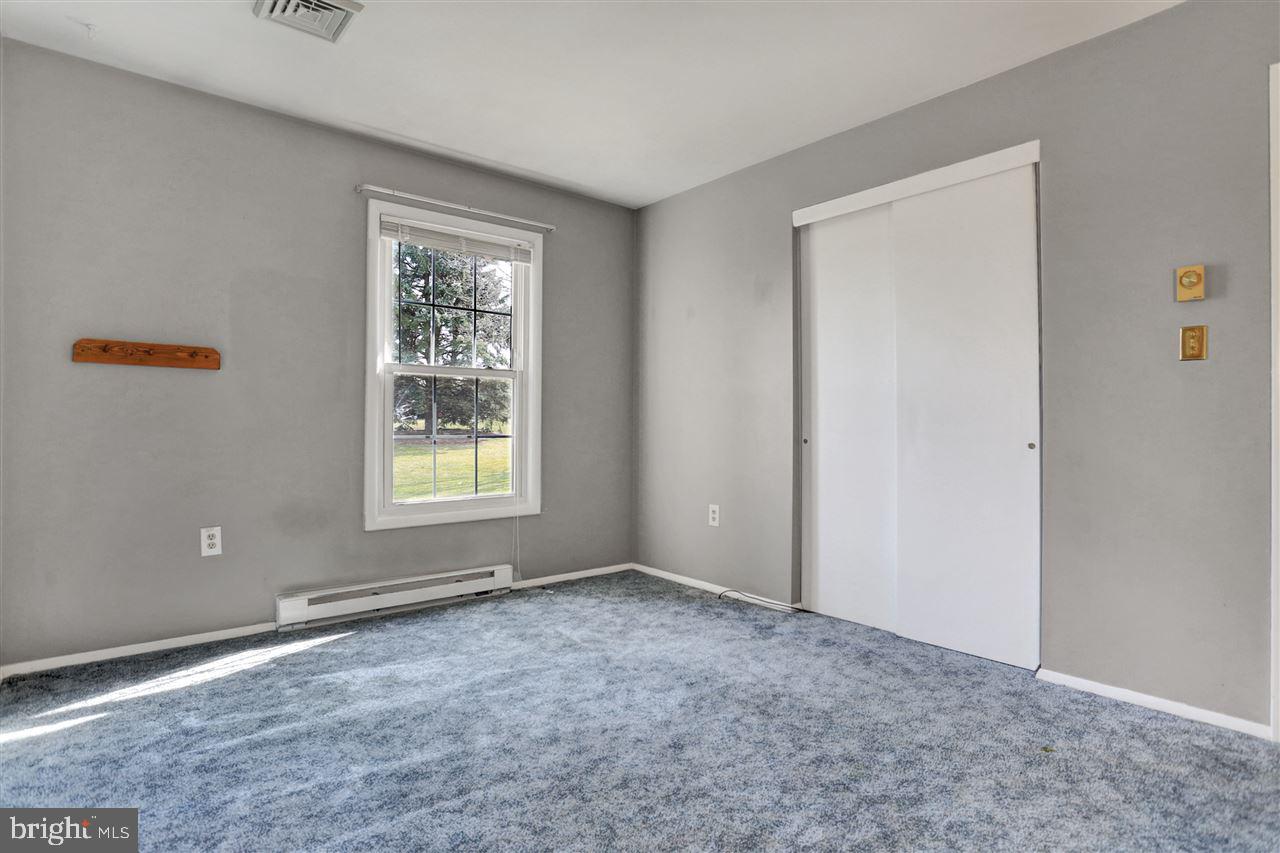 ADAMSVILLE - Residential