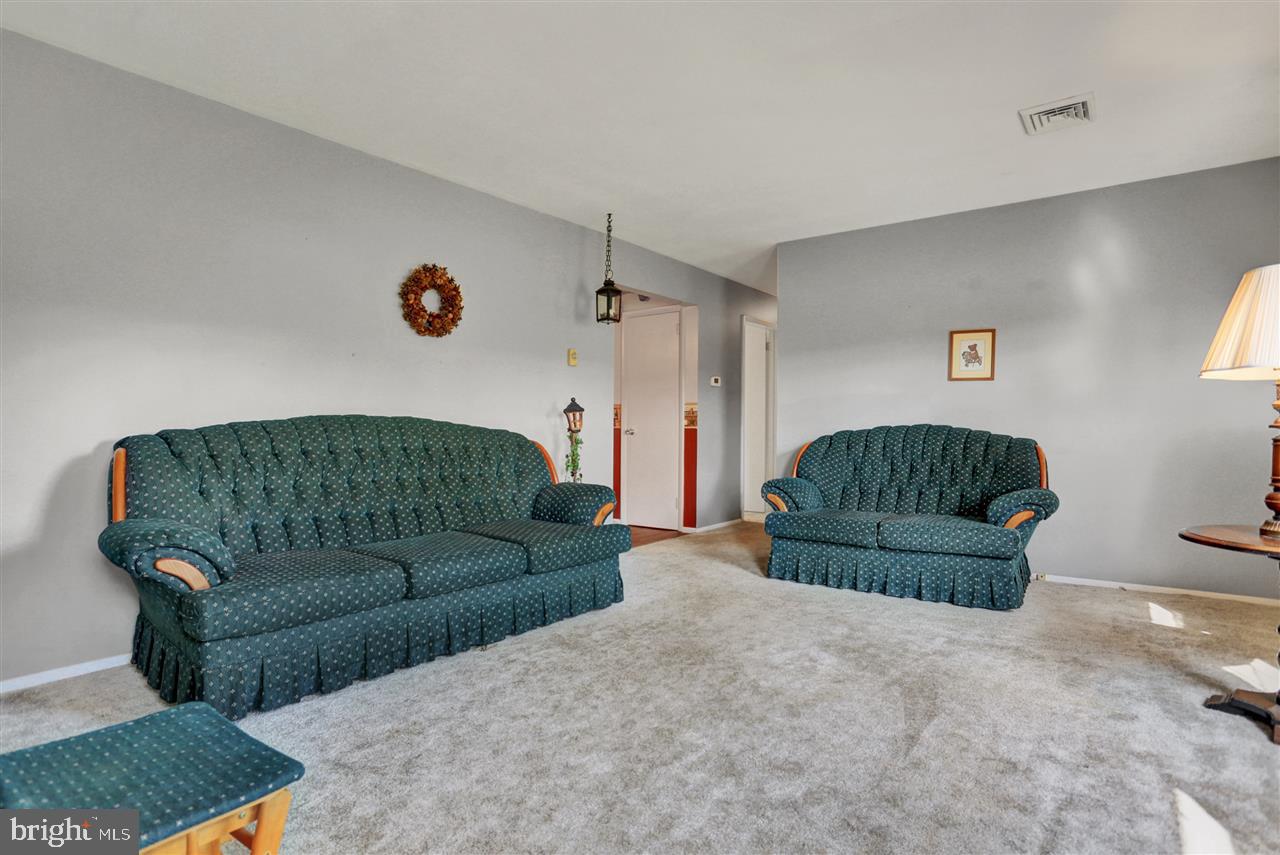 ADAMSVILLE - Residential