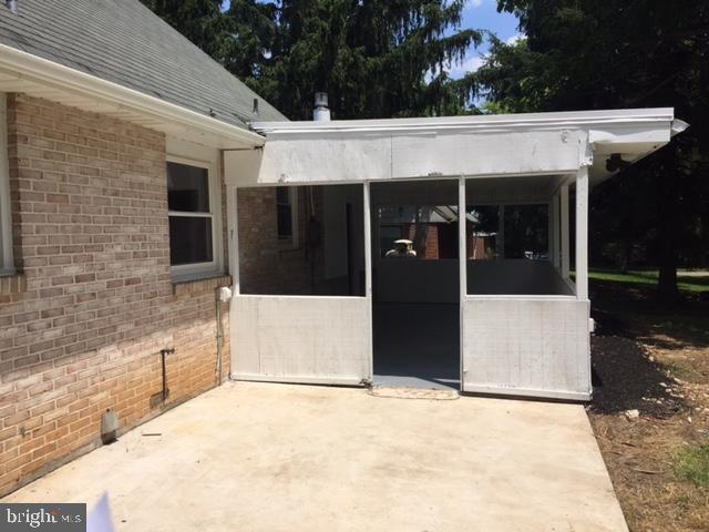 EAST PETERSBURG - Residential