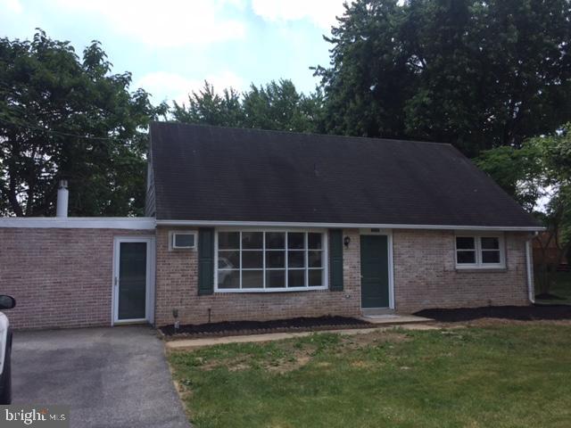 EAST PETERSBURG - Residential