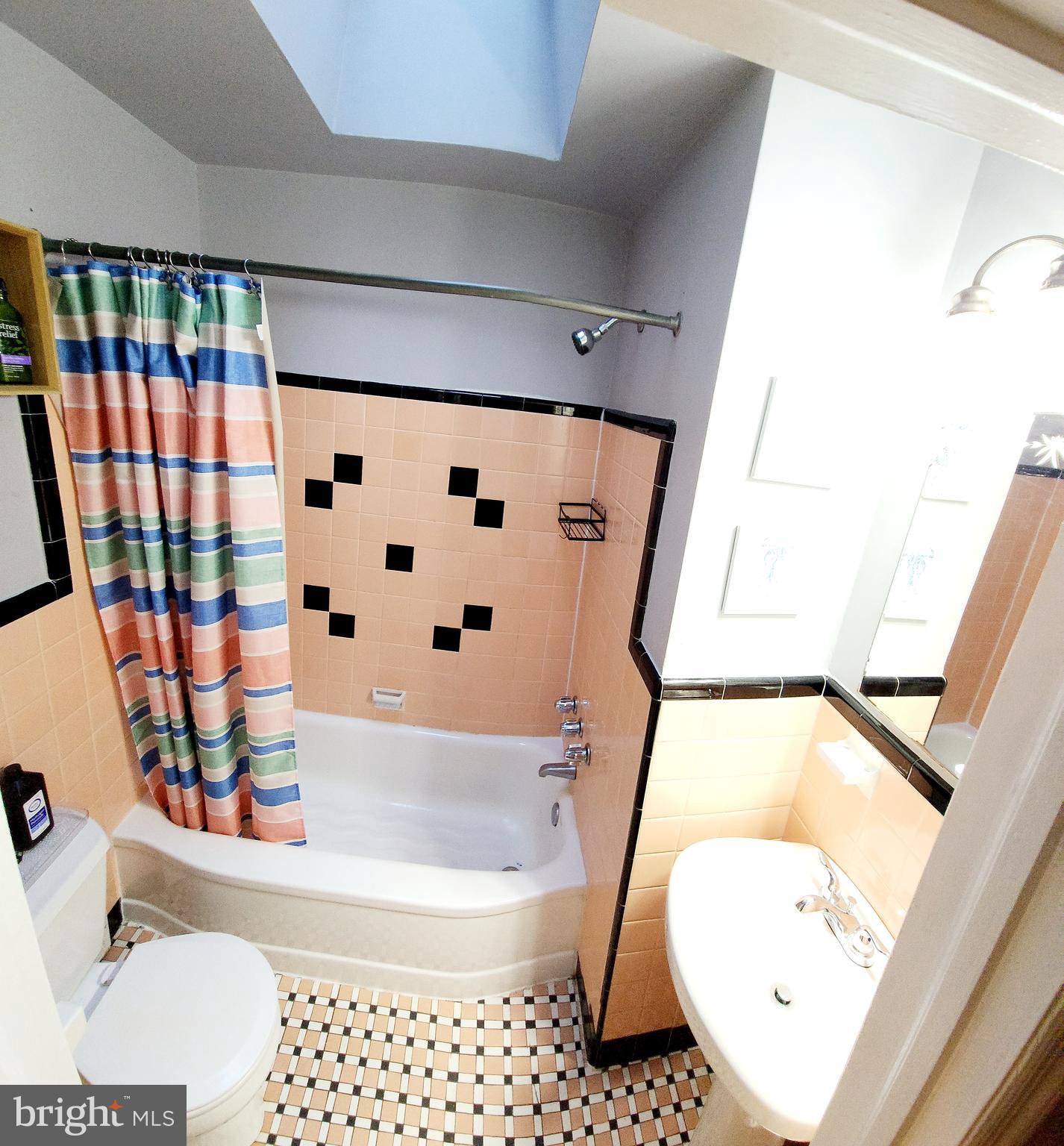 MAYFAIR - Residential