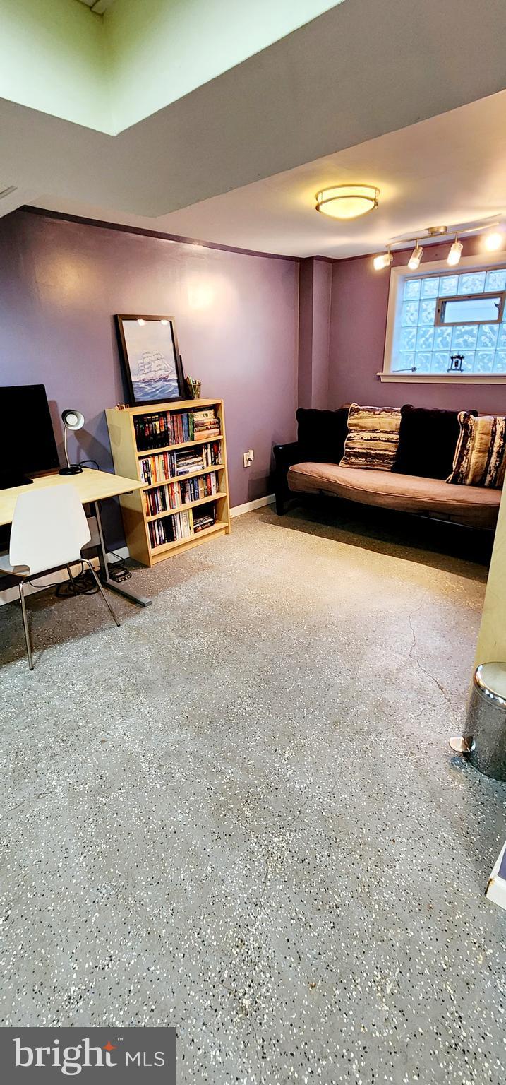 MAYFAIR - Residential