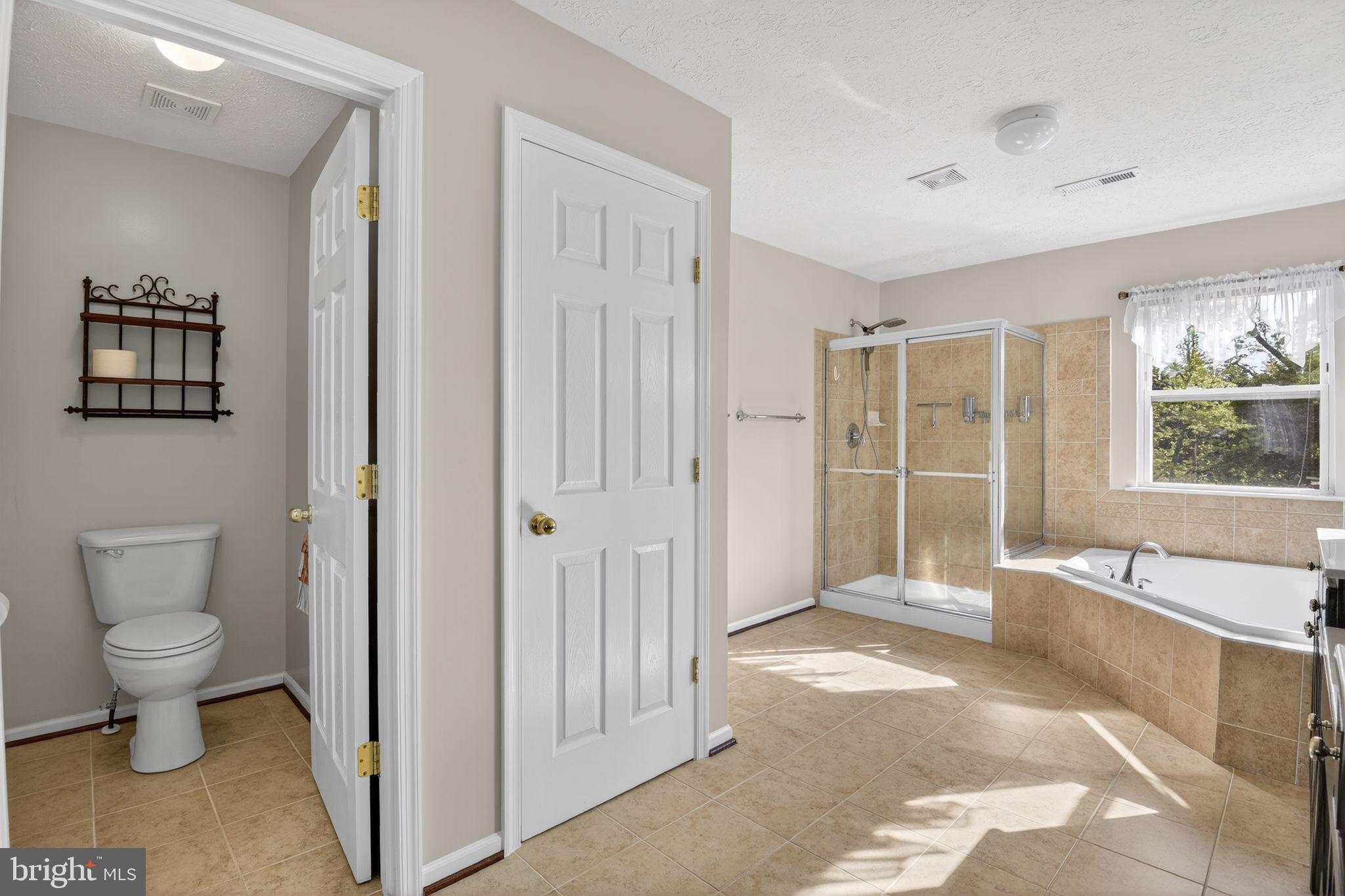 TOWNSEND VILLAGE IL - Residential