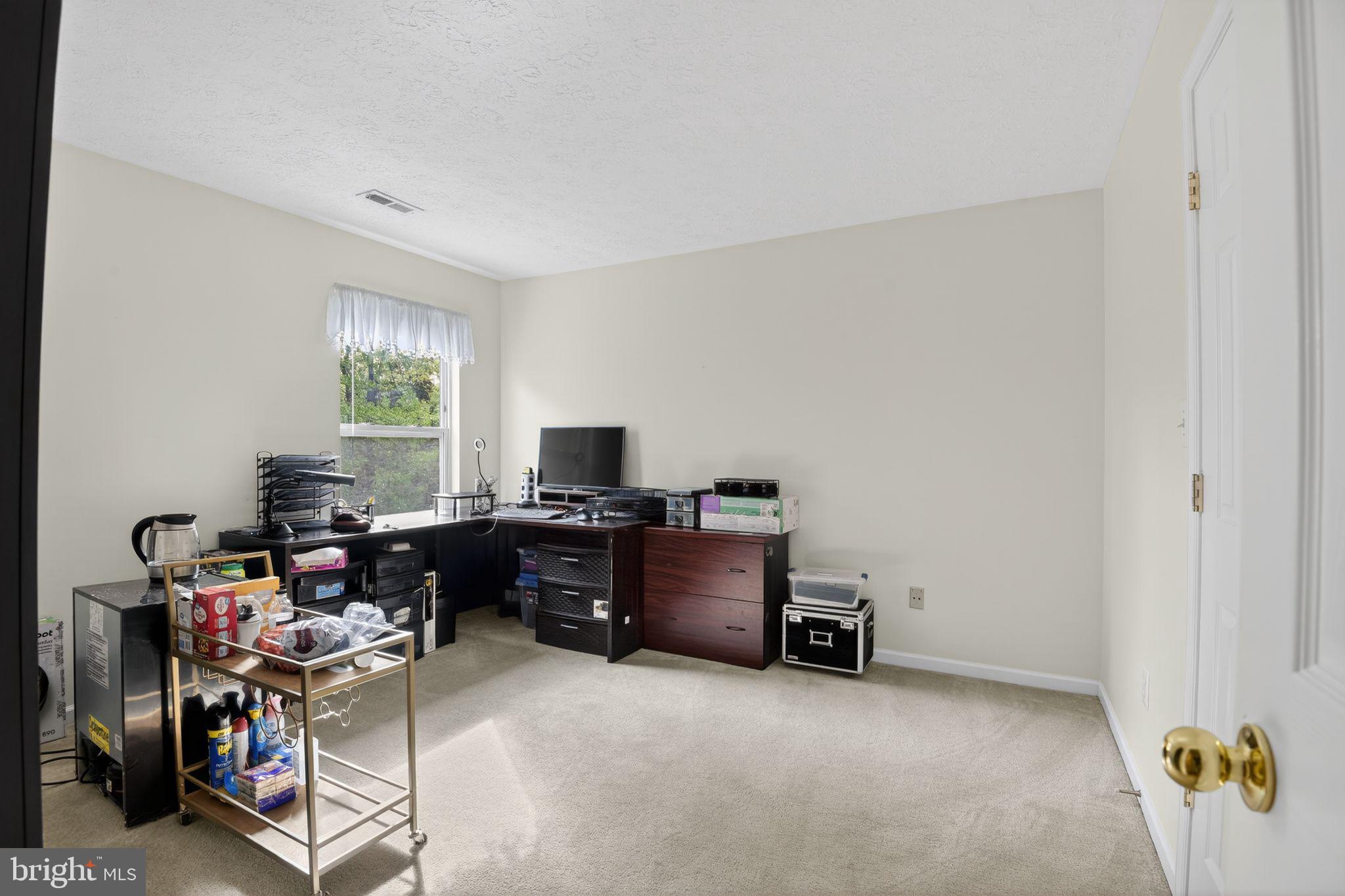 TOWNSEND VILLAGE IL - Residential