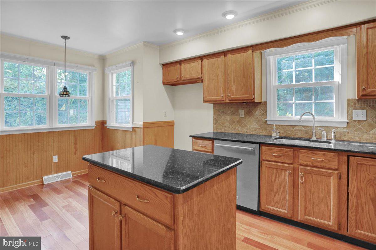 MERLIN HILLS - Residential