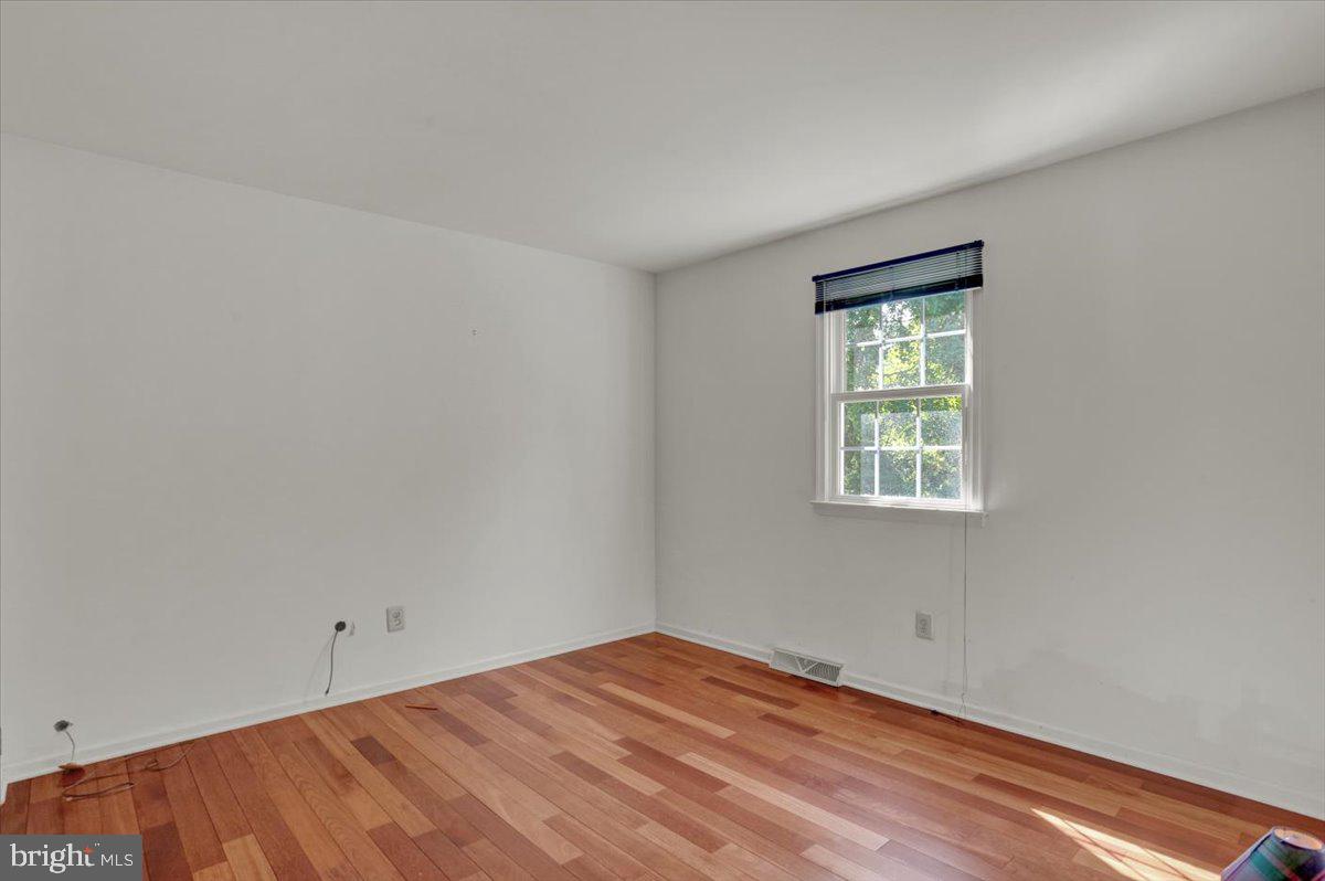 MERLIN HILLS - Residential