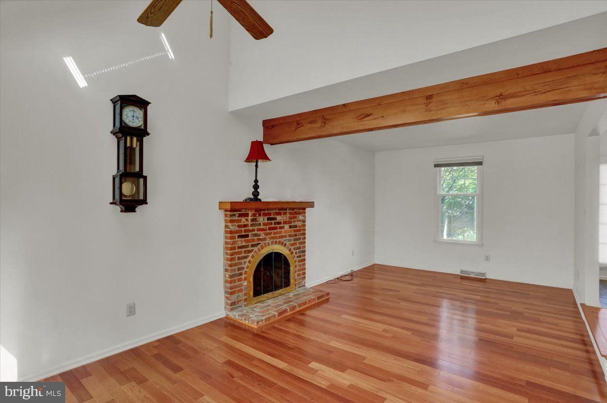 MERLIN HILLS - Residential