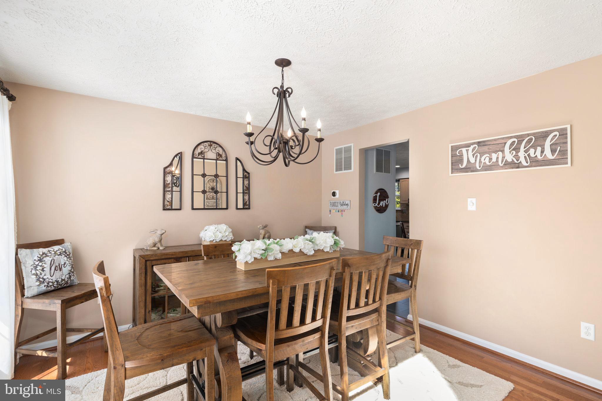 VILLAGE OF BYNUM RUN - Residential