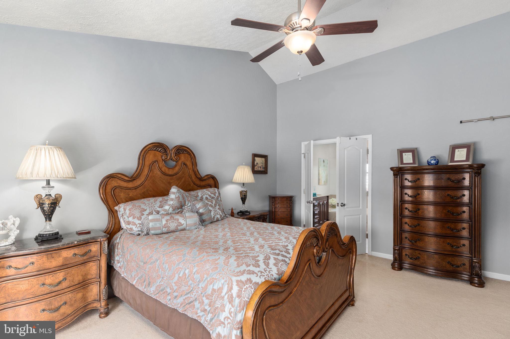 VILLAGE OF BYNUM RUN - Residential