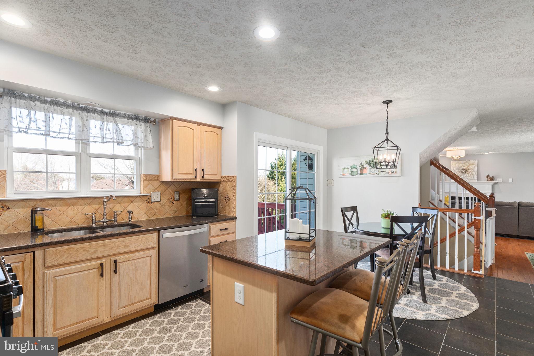 VILLAGE OF BYNUM RUN - Residential