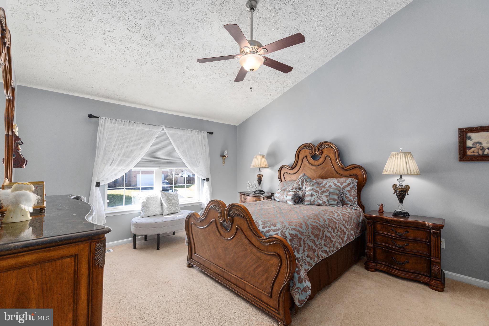 VILLAGE OF BYNUM RUN - Residential