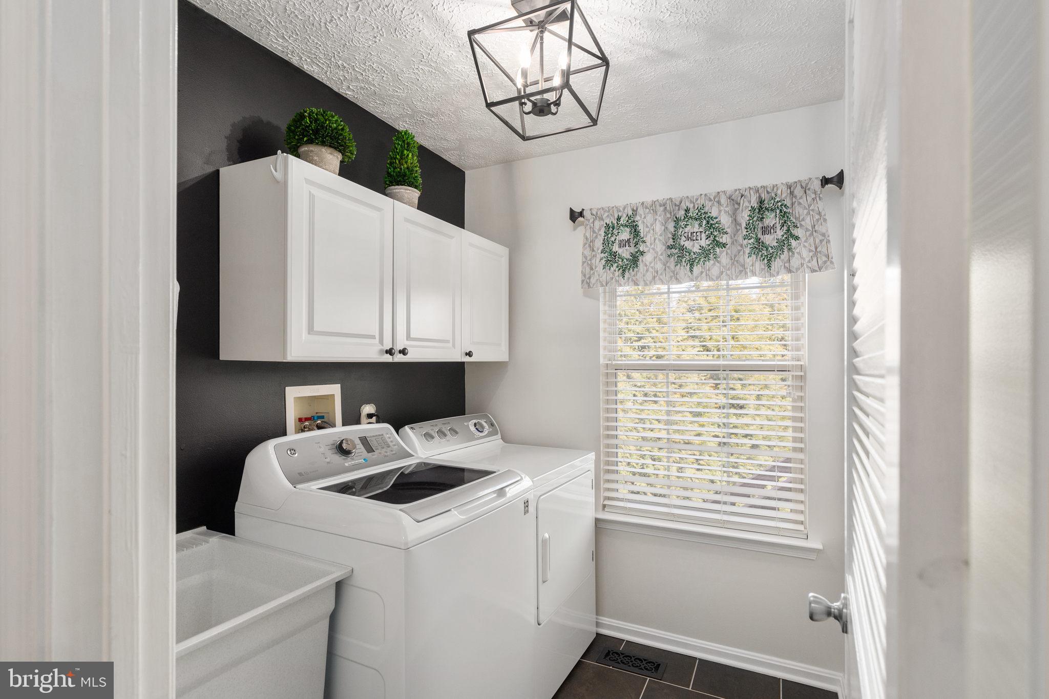 VILLAGE OF BYNUM RUN - Residential