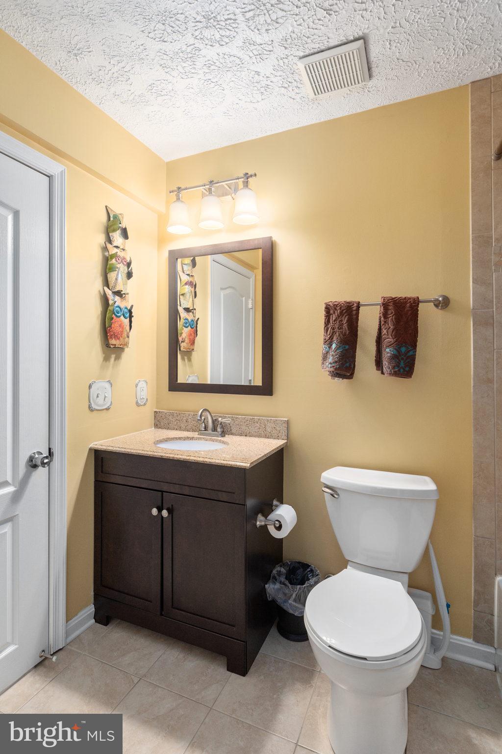 VILLAGE OF BYNUM RUN - Residential