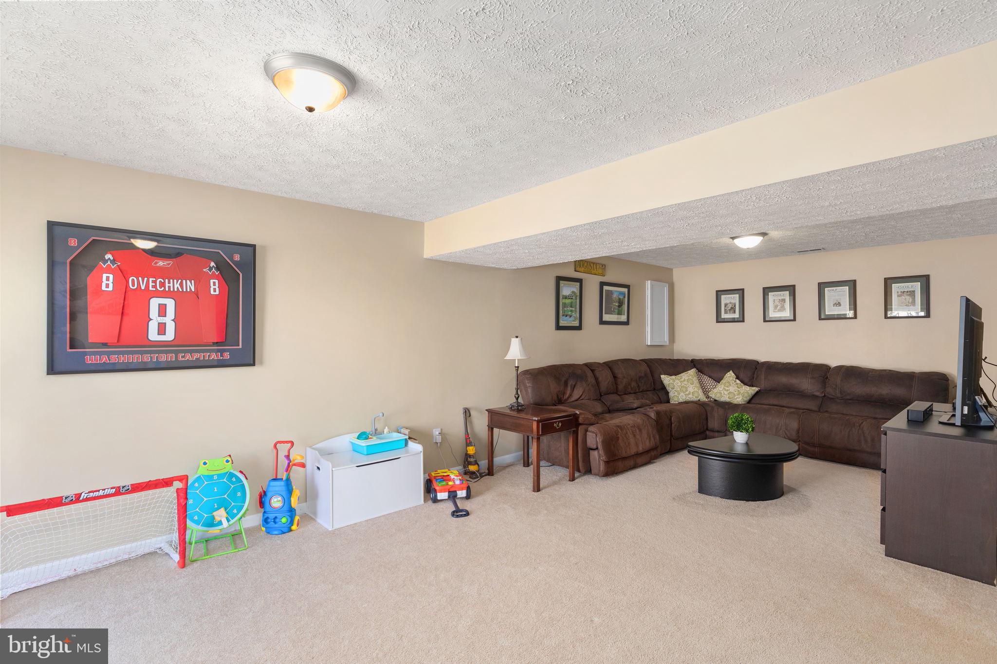 VILLAGE OF BYNUM RUN - Residential