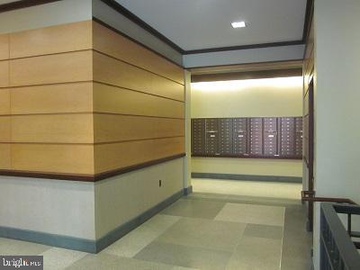 THE CARLTON - Residential