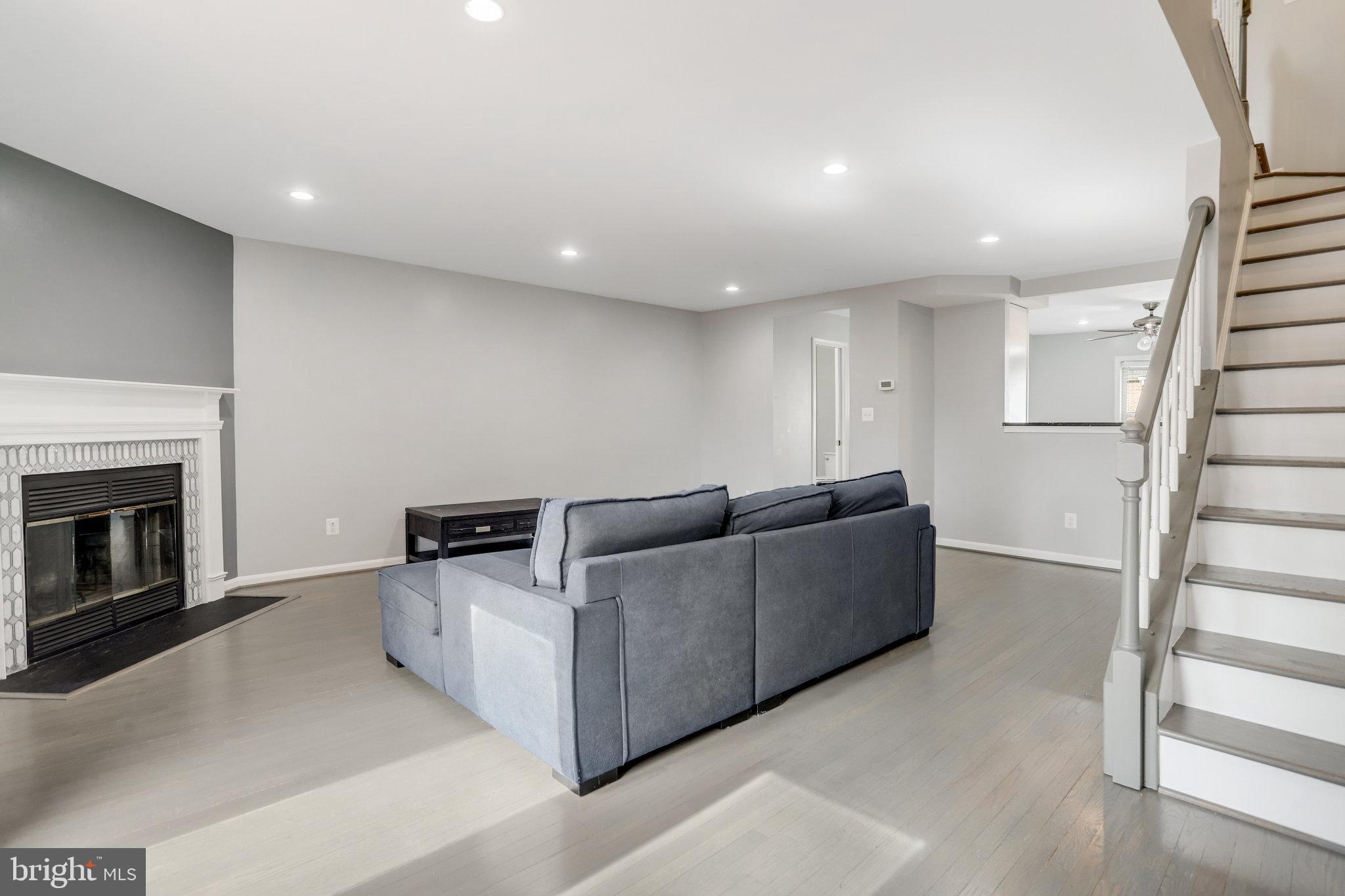 ROXBURY OF MT VERNON - Residential