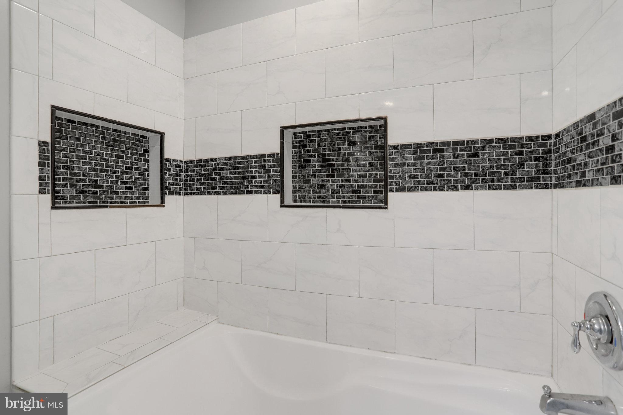 ROXBURY OF MT VERNON - Residential