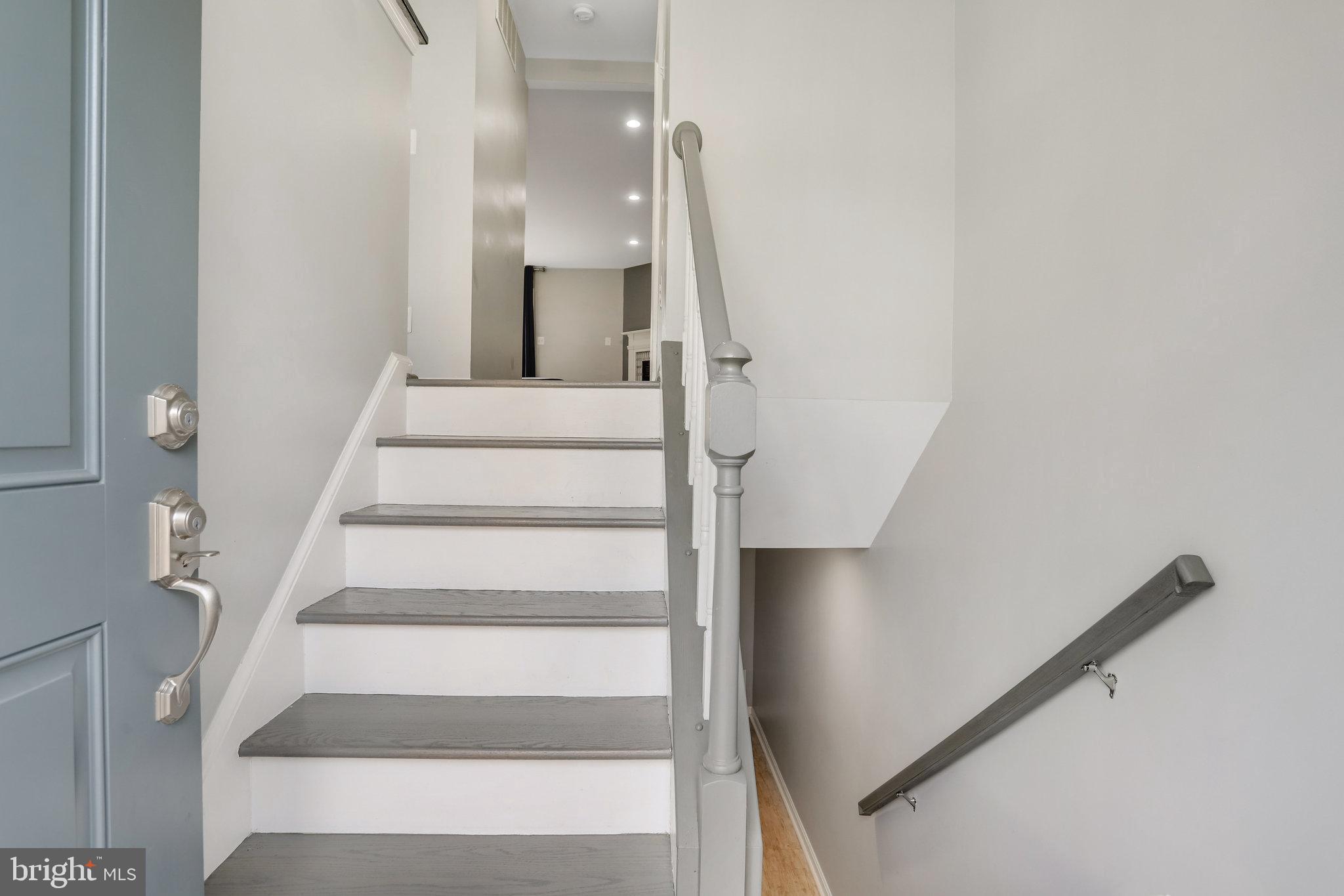 ROXBURY OF MT VERNON - Residential