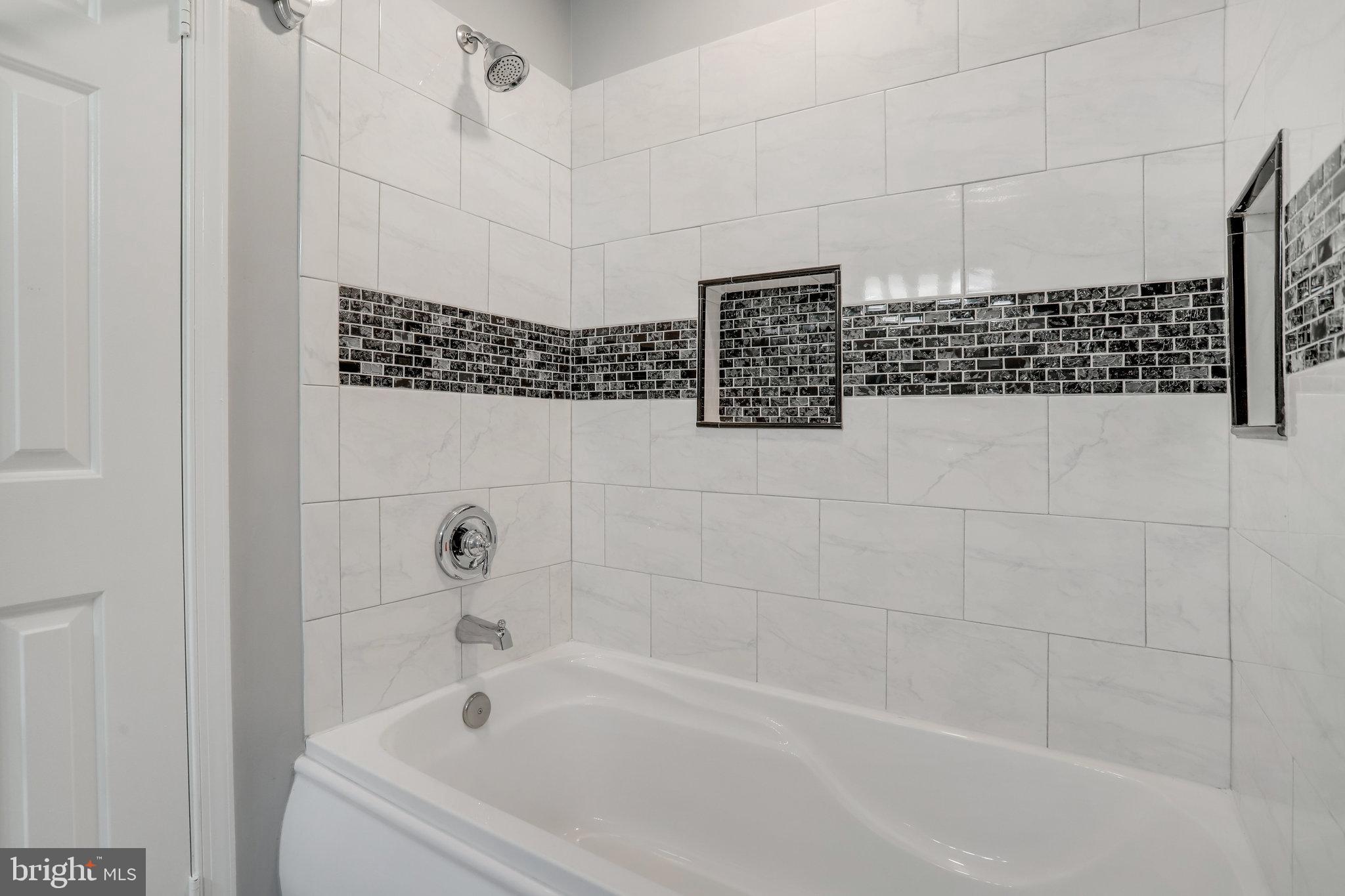 ROXBURY OF MT VERNON - Residential