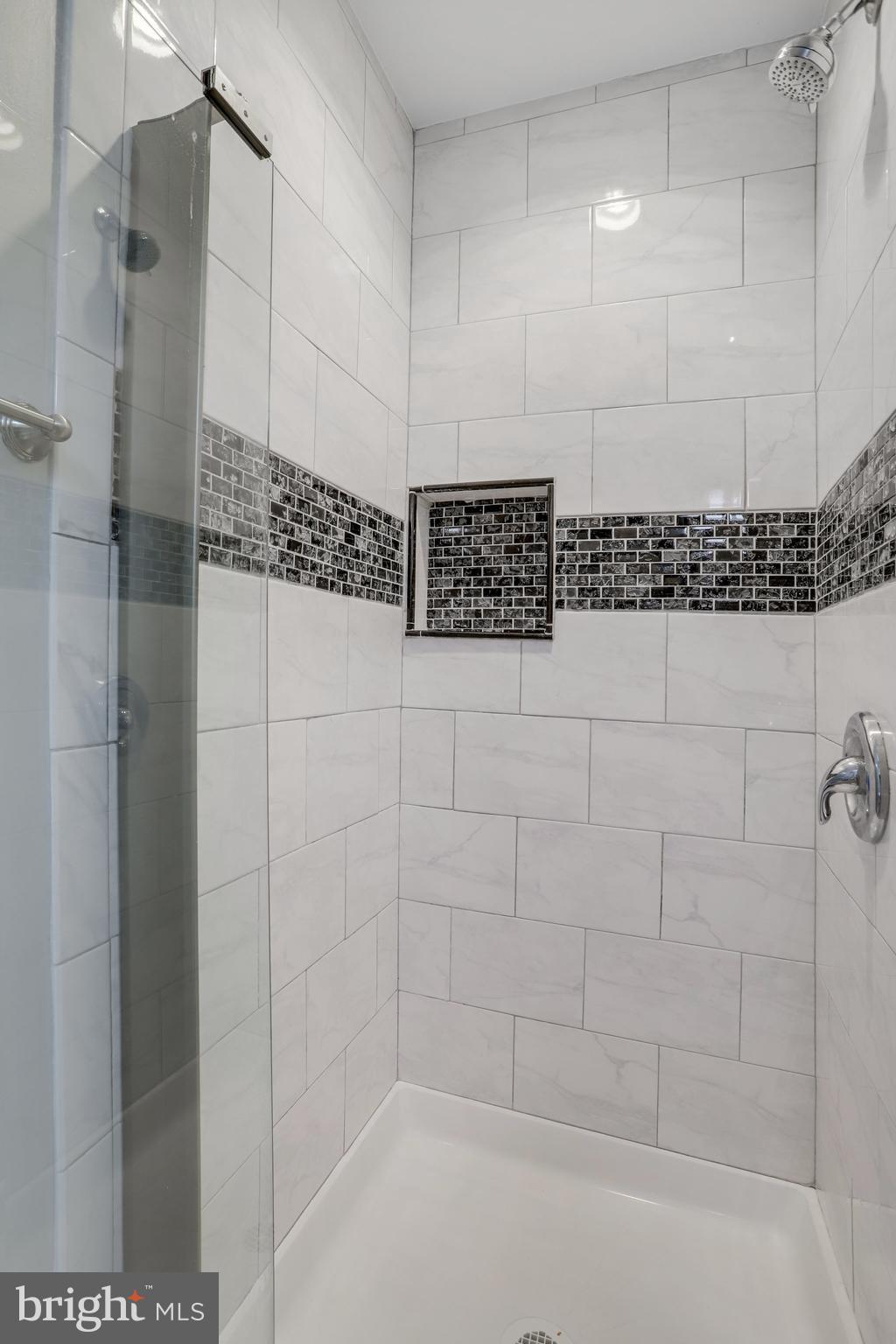 ROXBURY OF MT VERNON - Residential