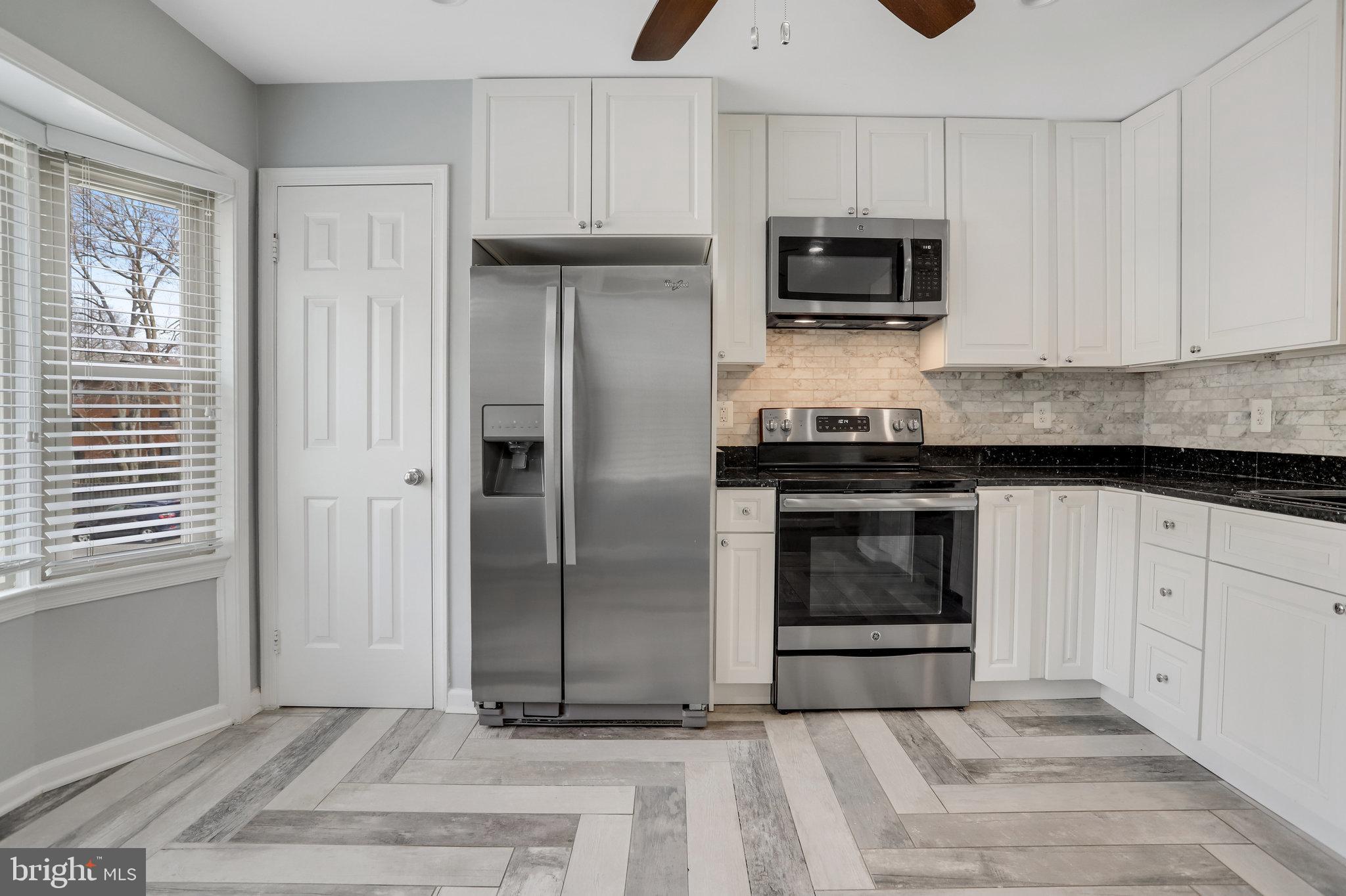 ROXBURY OF MT VERNON - Residential