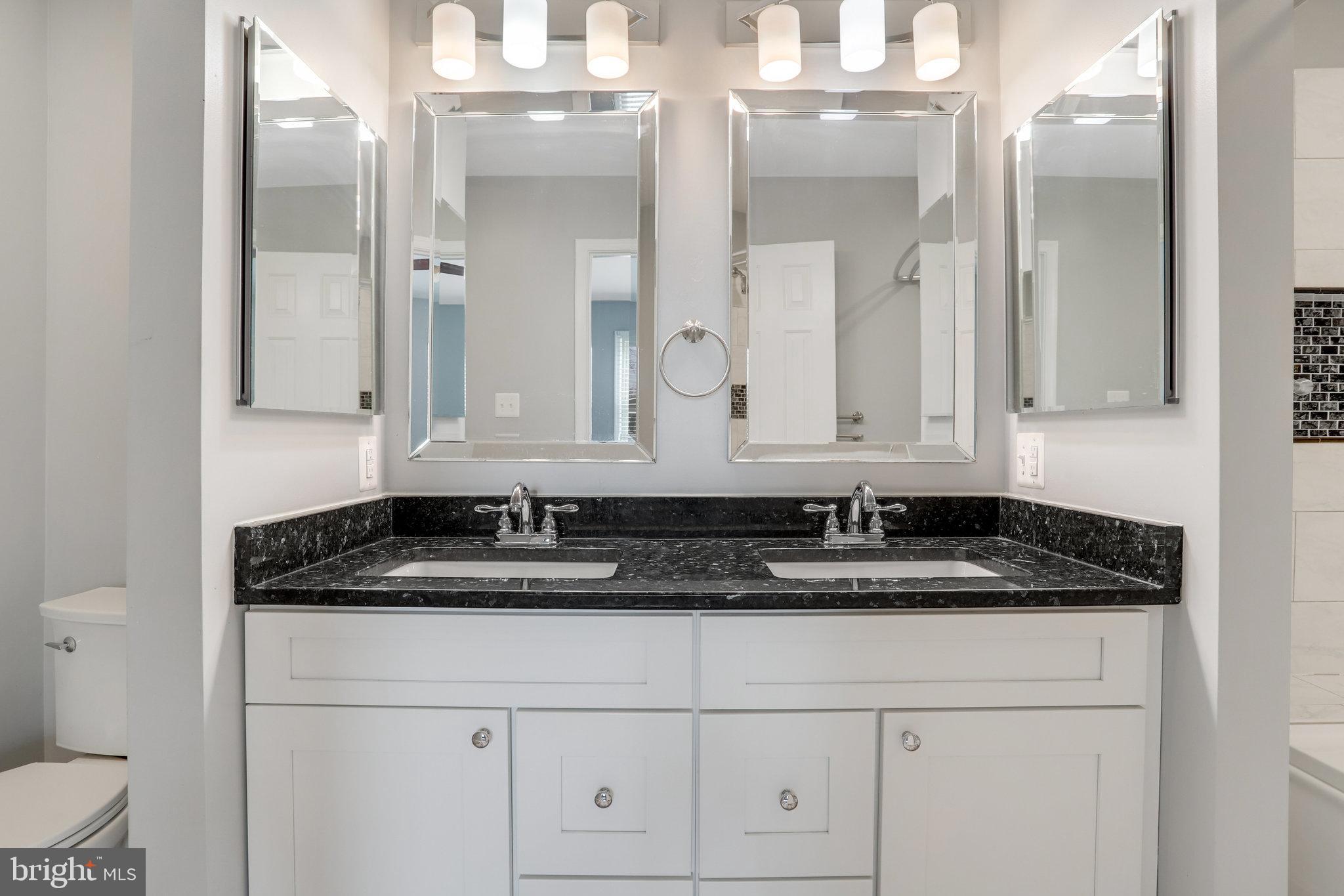 ROXBURY OF MT VERNON - Residential