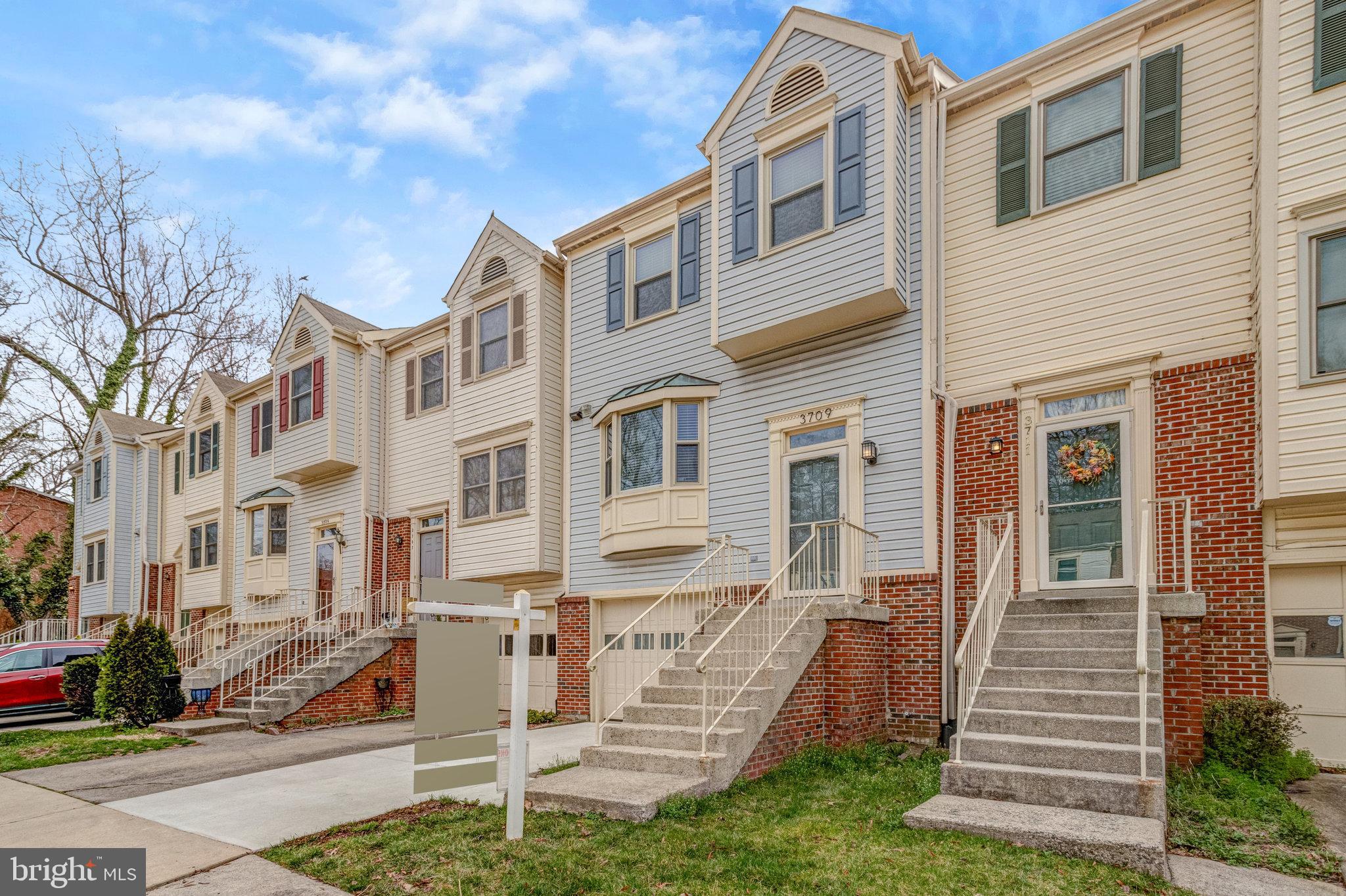 ROXBURY OF MT VERNON - Residential