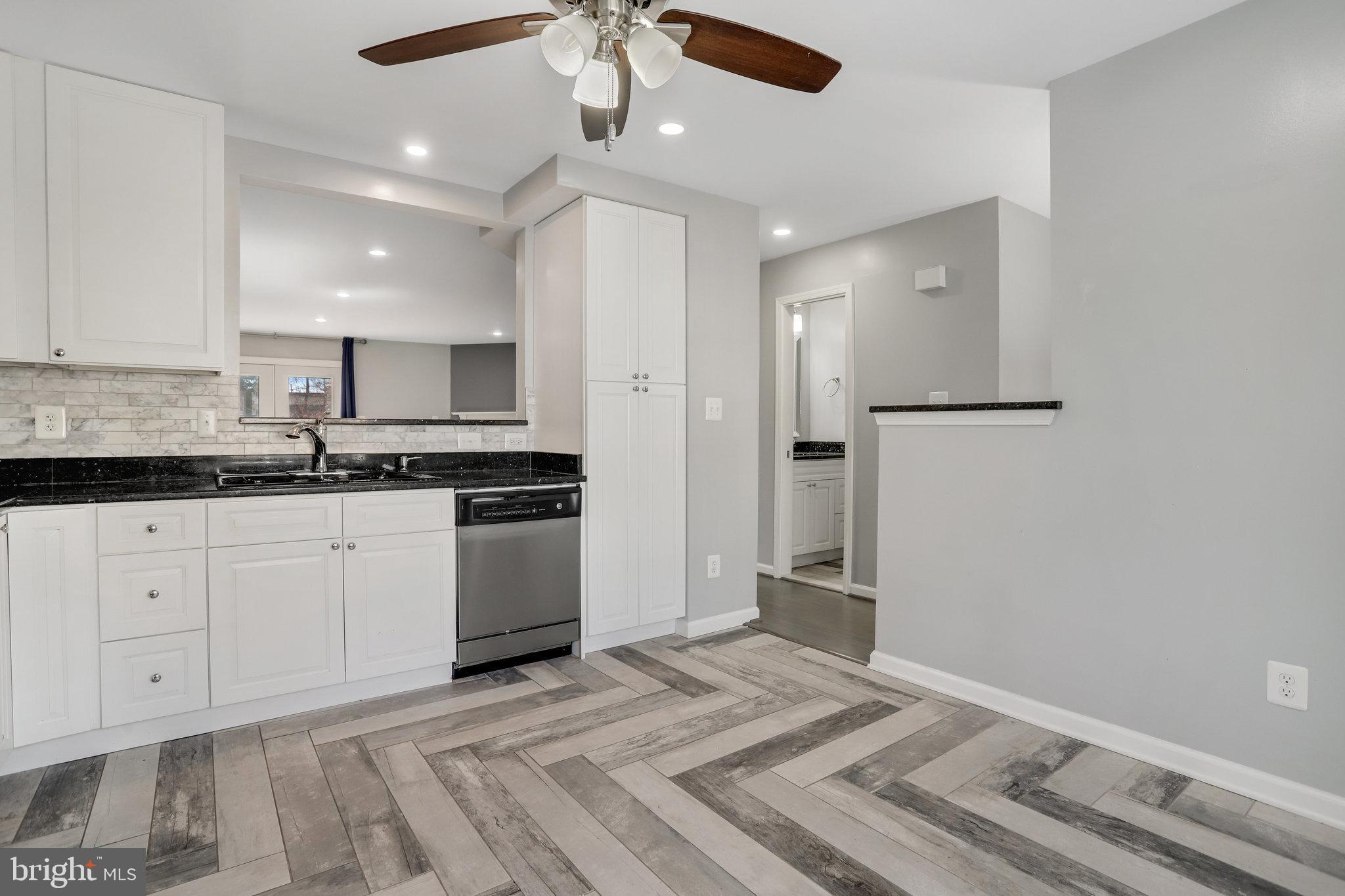 ROXBURY OF MT VERNON - Residential