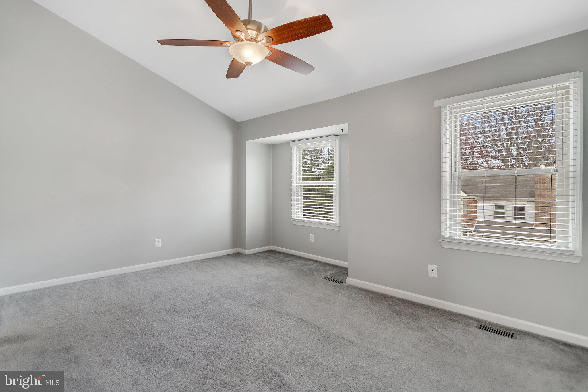 ROXBURY OF MT VERNON - Residential