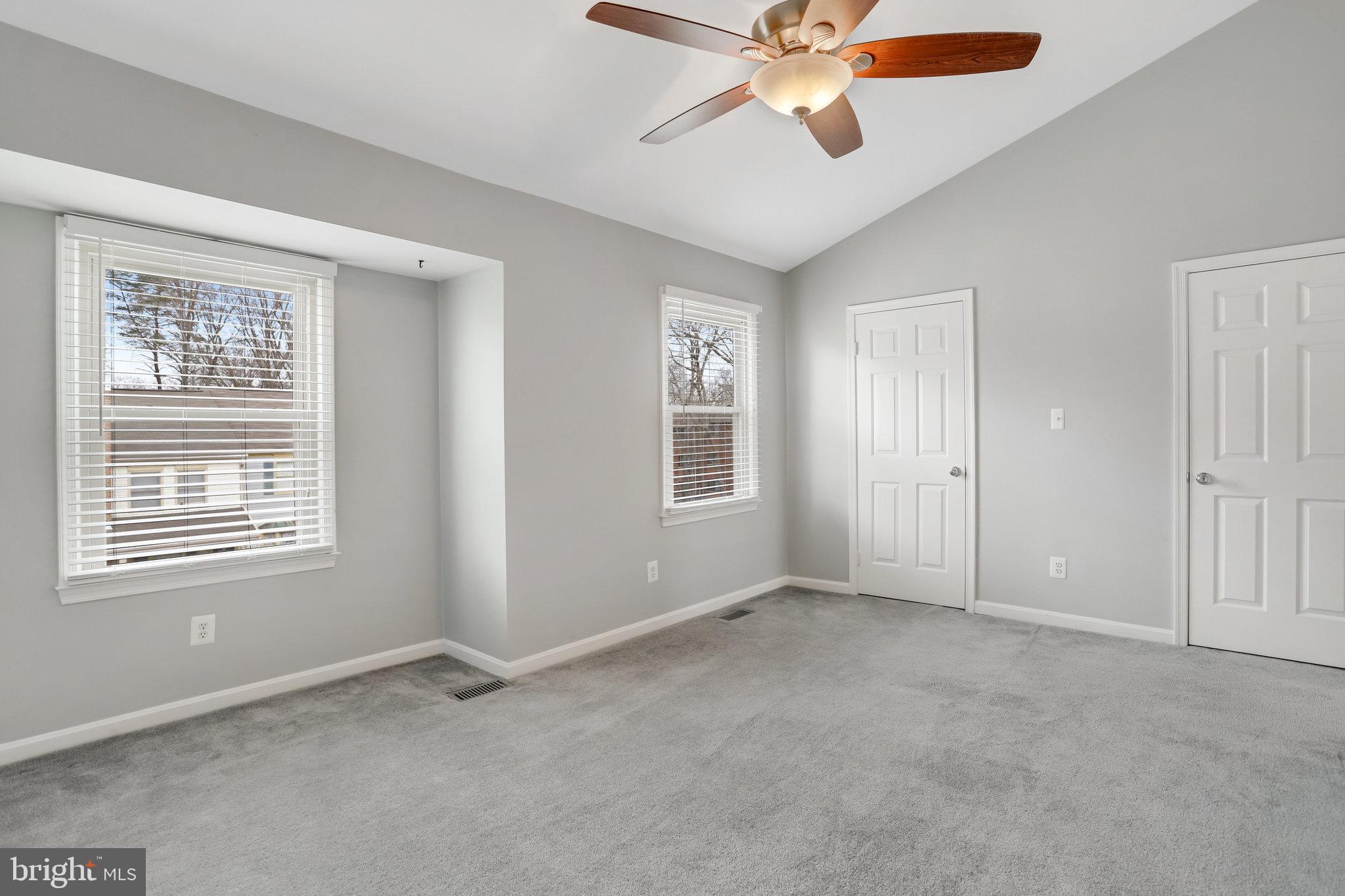 ROXBURY OF MT VERNON - Residential