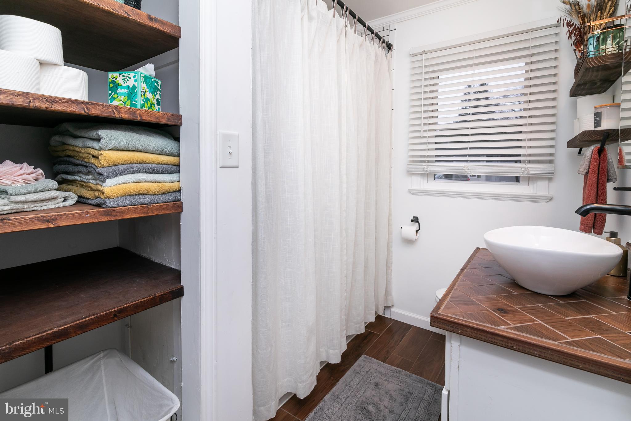 SUBURBAN AC - Residential