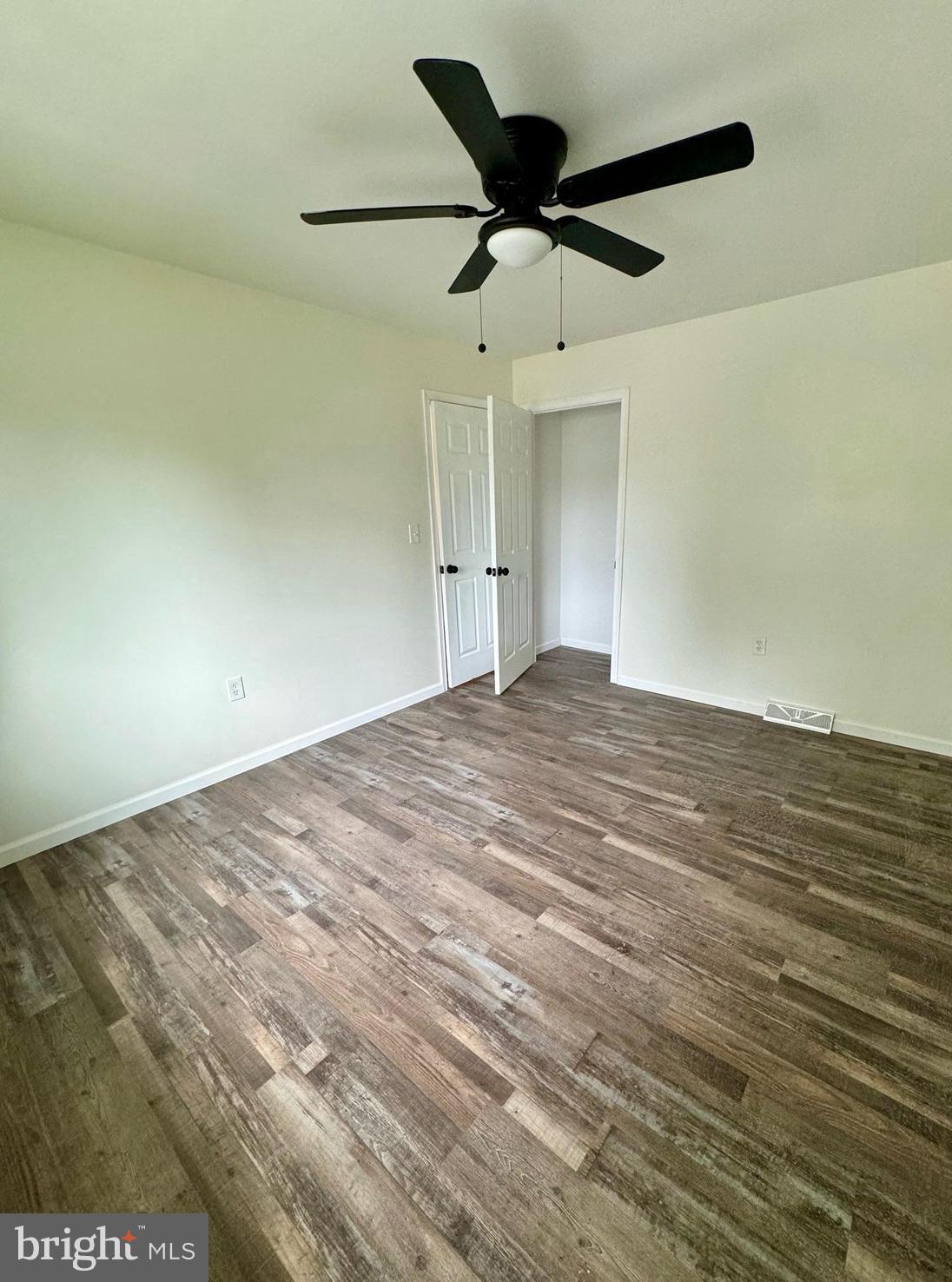 HILLCREST MANOR - Residential