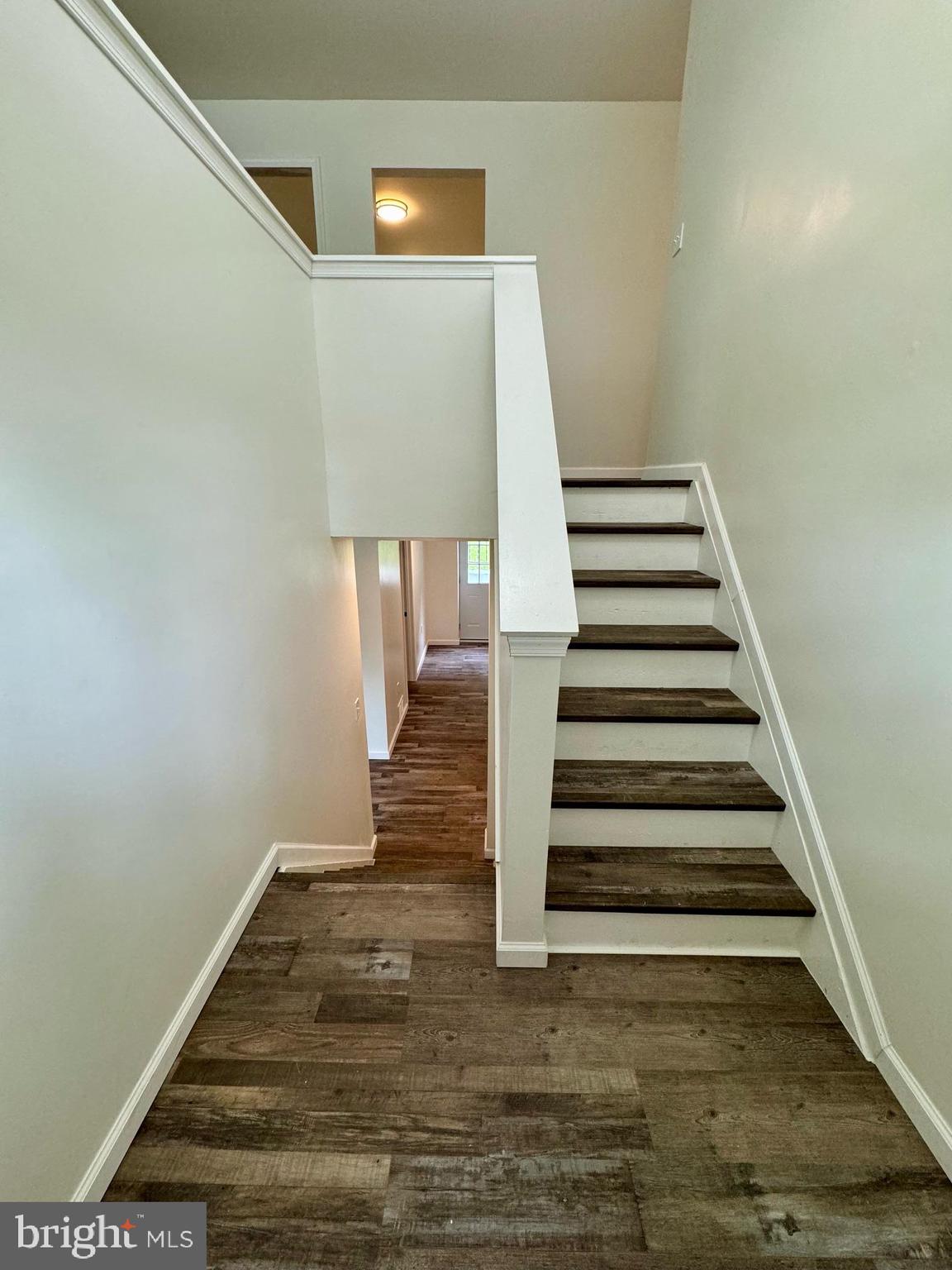 HILLCREST MANOR - Residential