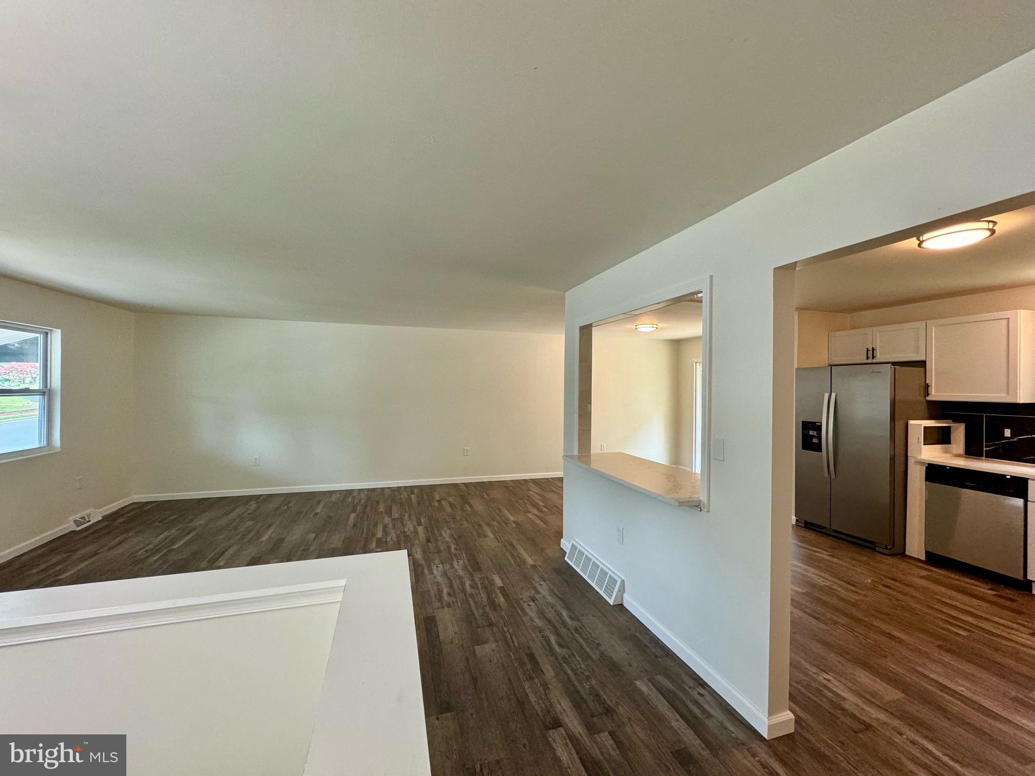 HILLCREST MANOR - Residential