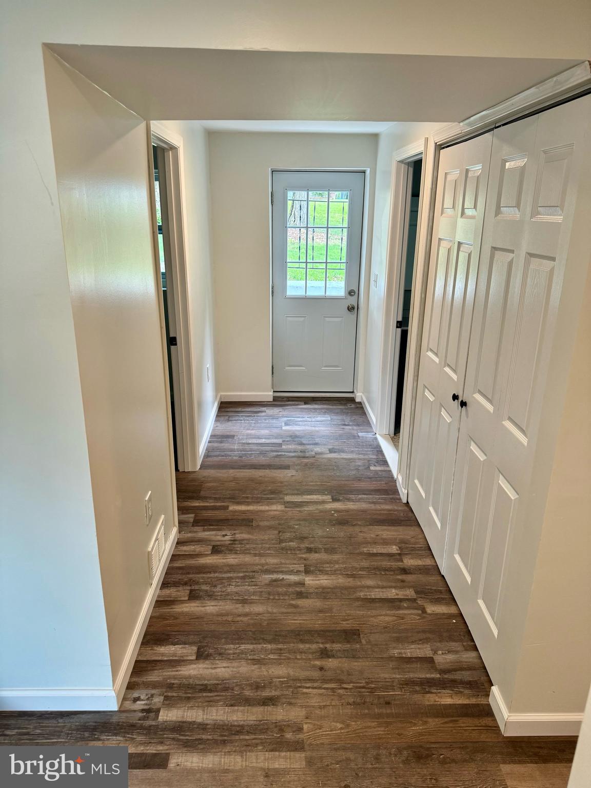 HILLCREST MANOR - Residential