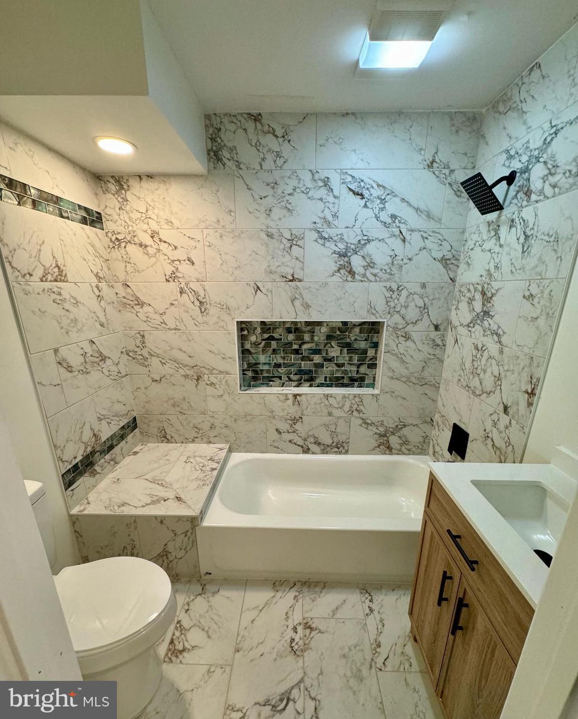 HILLCREST MANOR - Residential