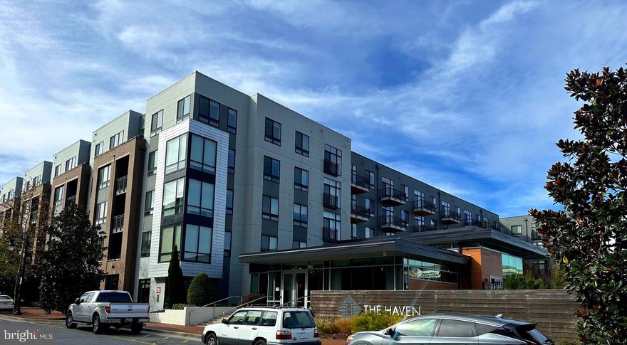 Welcome to The Haven Condominiums at National Harbor*This 3BR/2BA light filled luxury condo features quartz countertops*stainless steel appliances* luxury vinyl flooring throughout the unit*floor to ceiling windows with a breathtaking view from above the landscape*open concept floor plan*washer and dryer*2 assigned parking spaces*she's only 7 years old*come try before you buy*rent in style and enjoy 24 hour concierge/fitness center/outdoor pool/community lounge/dog park/grilling area and so much more just on the premises*walk out the building door and walk to the Ferris Wheel/boat doc/fine dining/shopping or how about taking in a show at the MGM Grand Casino and Resort*so much to do, all within walking distance from your front door*all applications are done online through RentSpree and the application fee is $39,99 per person 18 and older*we only process one application at a time*first come first serve*qualifying income is $133k*minimum transunion credit score of 640 required*must have good rental history*agents check the documents section for more on criteria and share with your clients before they apply*no sight unseen applications are permitted*agents simply show the property, if your clients are interested in applying, check queue position with the L/A, If no one is being processed, a link will be sent to your client to apply*available in as little as 7 days and no later than a 1/1/26  move in date at this time*text L/A with questions