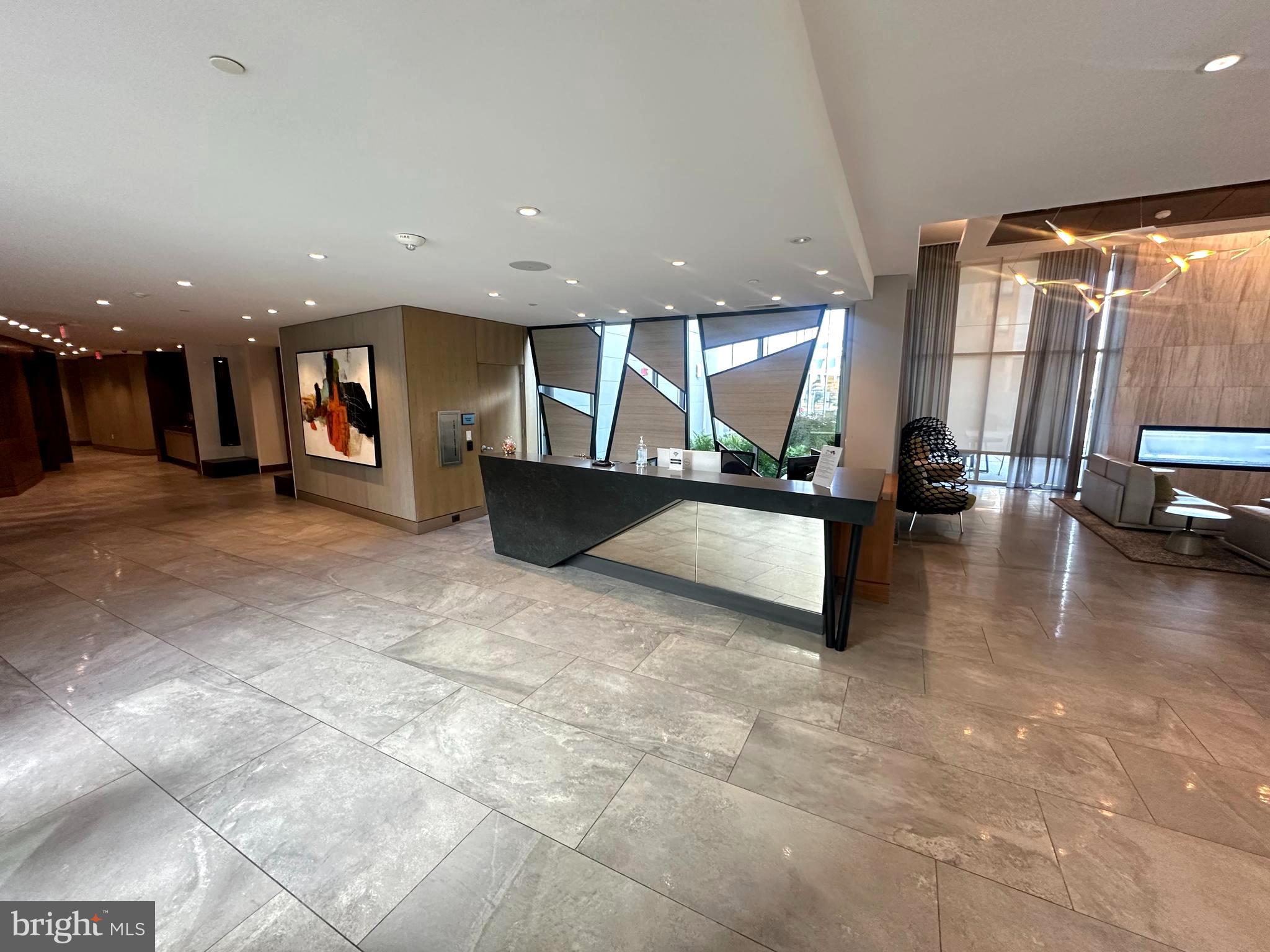 NATIONAL HARBOR - Residential Lease