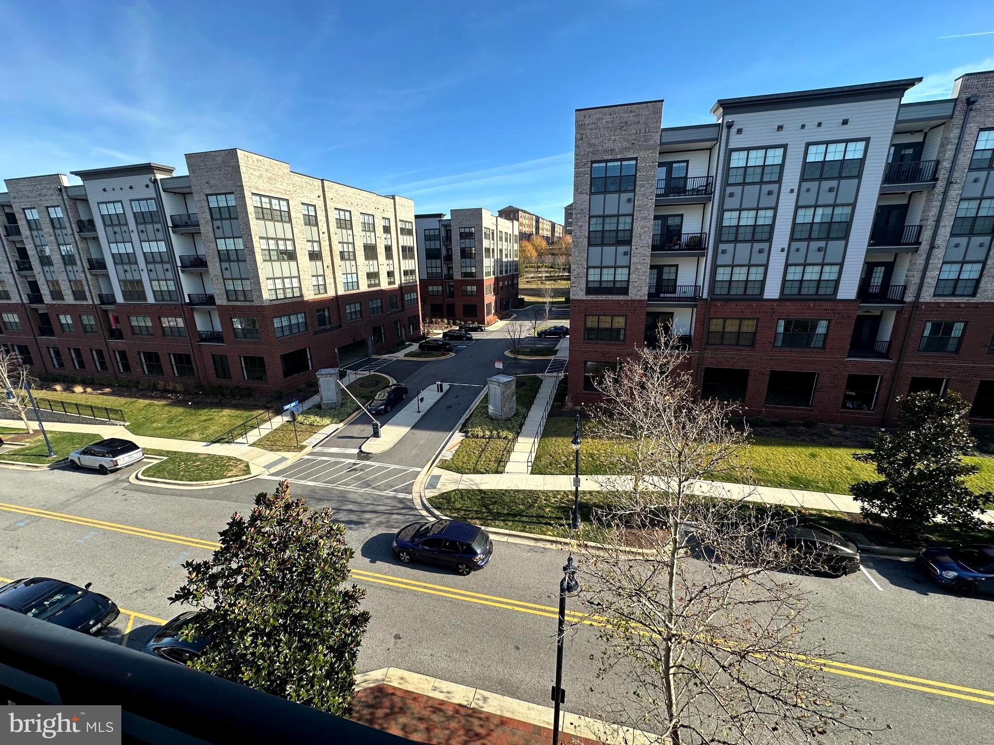 NATIONAL HARBOR - Residential Lease