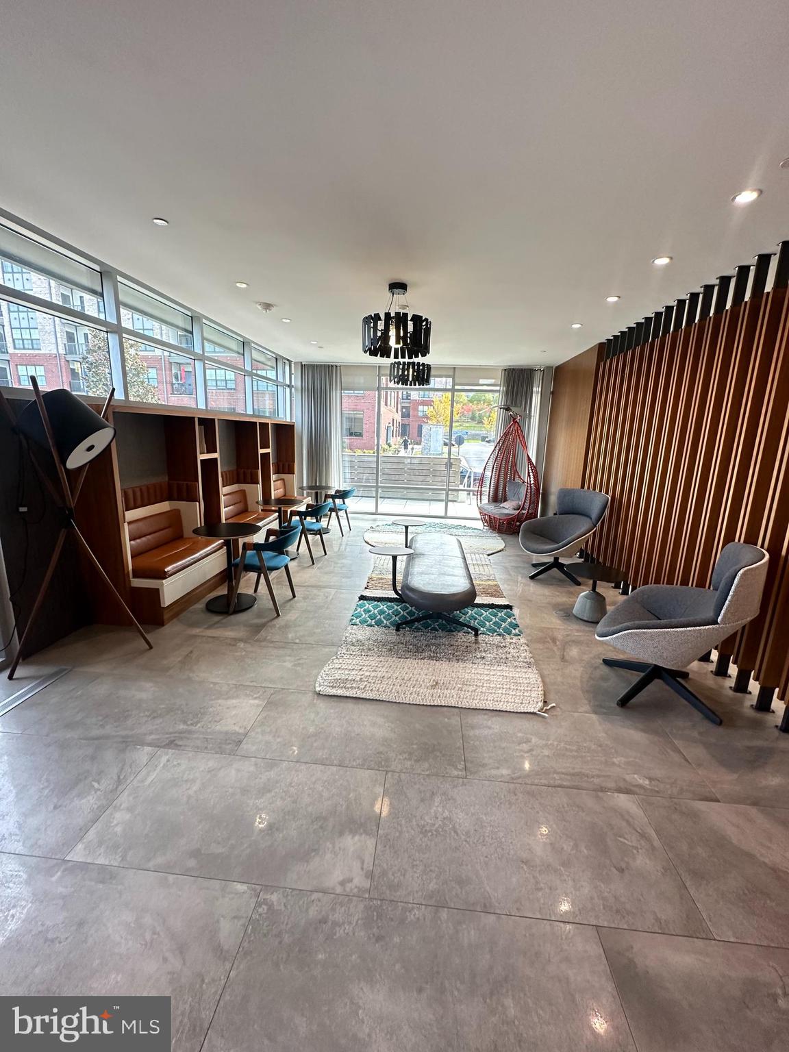 NATIONAL HARBOR - Residential Lease