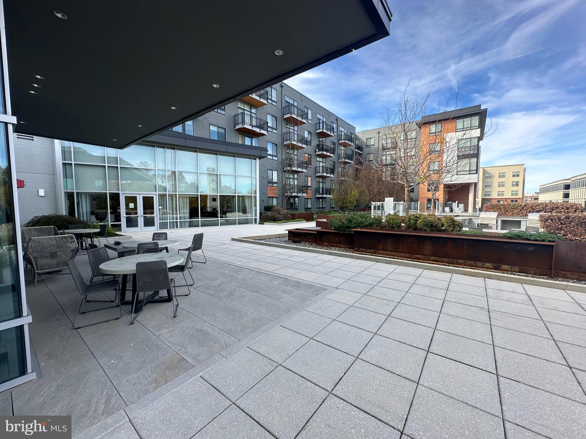 NATIONAL HARBOR - Residential Lease
